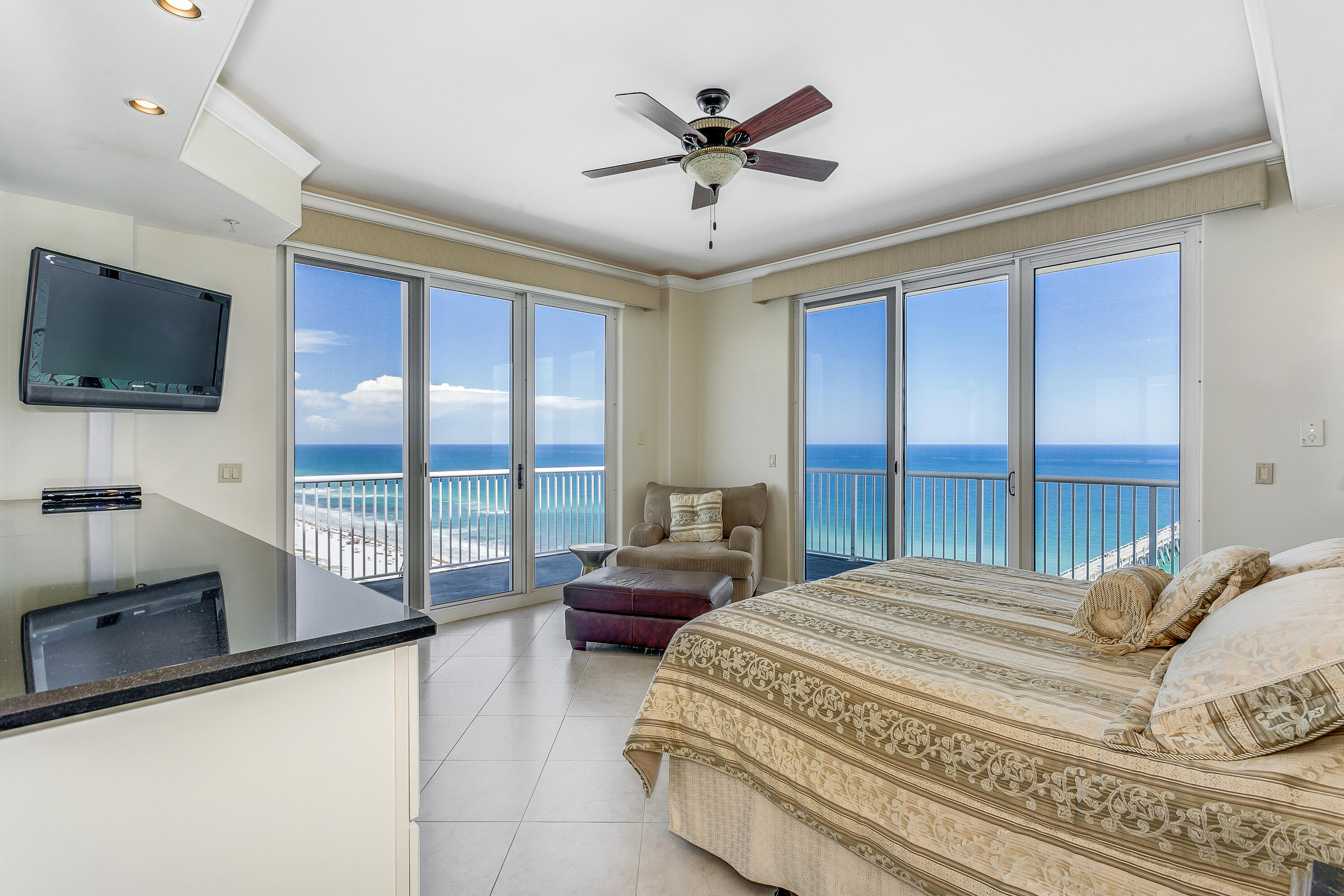 THE INN AT SUMMERWIND - Residential