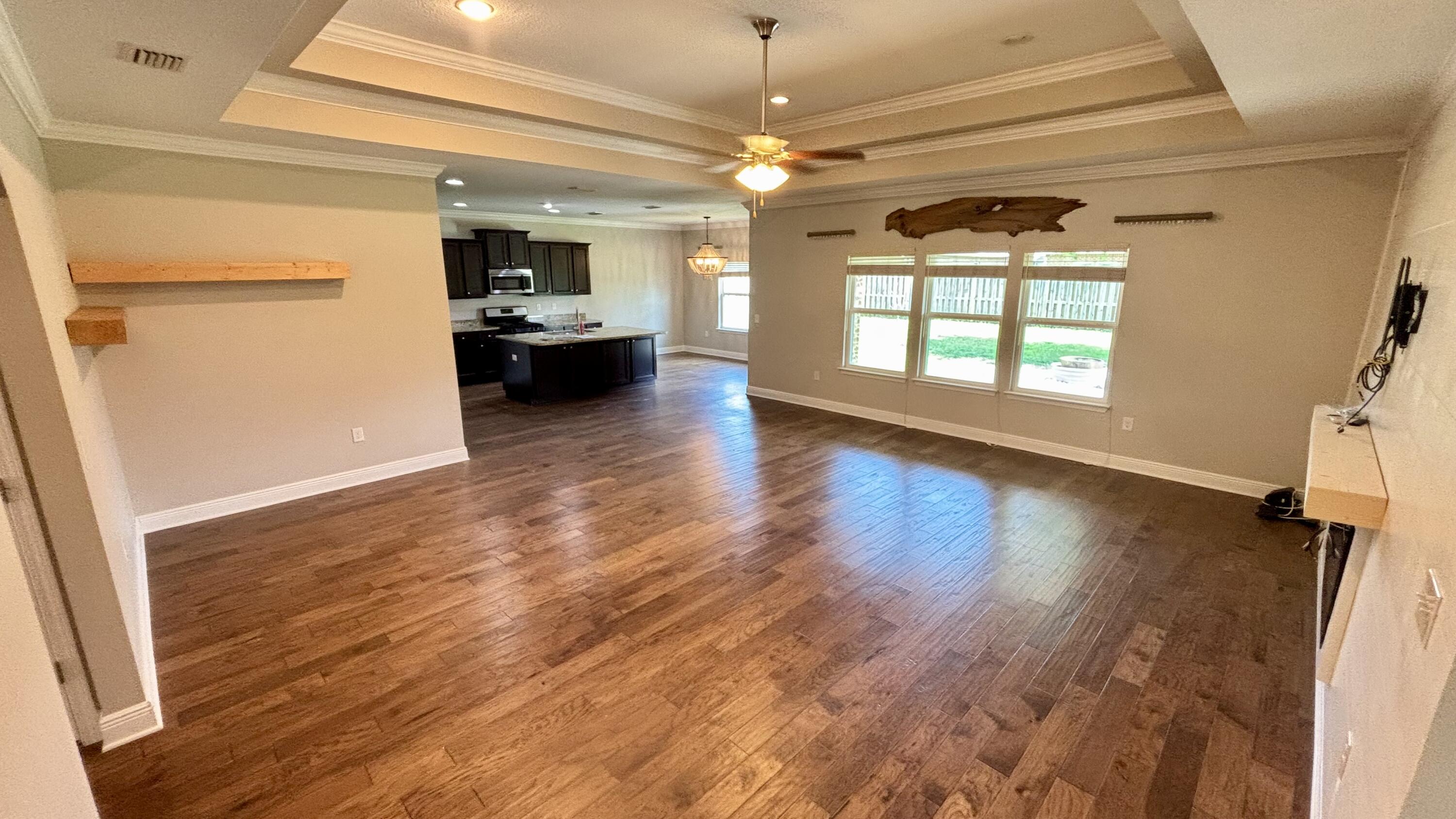 HAMMOCK BAY - Residential