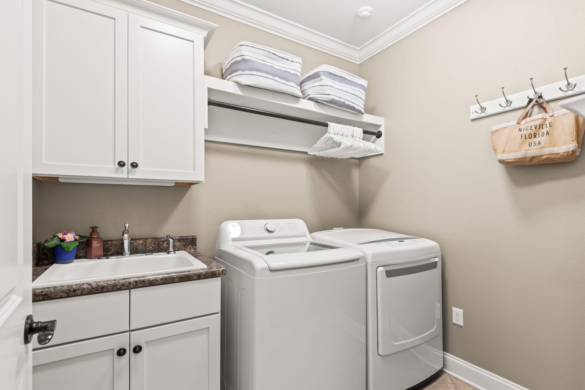 SWIFT CREEK PH VI - Residential