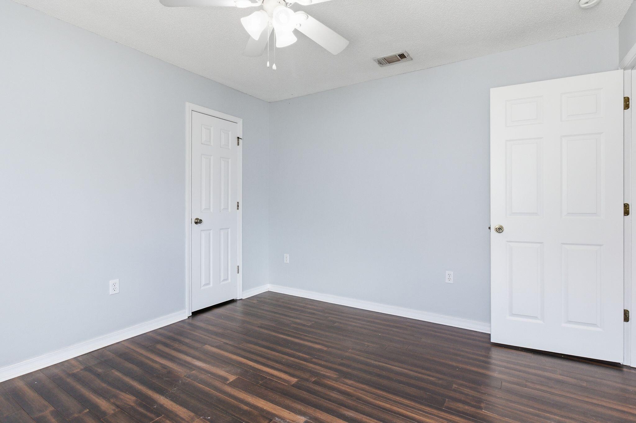 SOUTHWAY EST 2ND ADD LOT 19 BLK 1 - Residential Lease