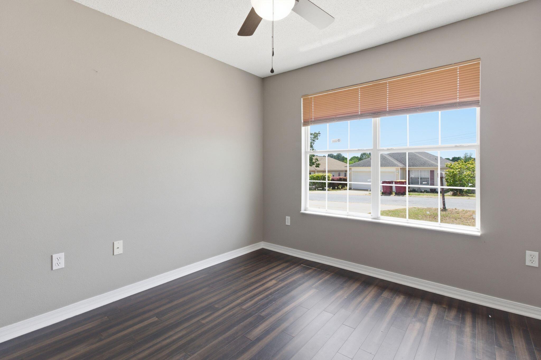 SOUTHWAY EST 2ND ADD LOT 19 BLK 1 - Residential Lease