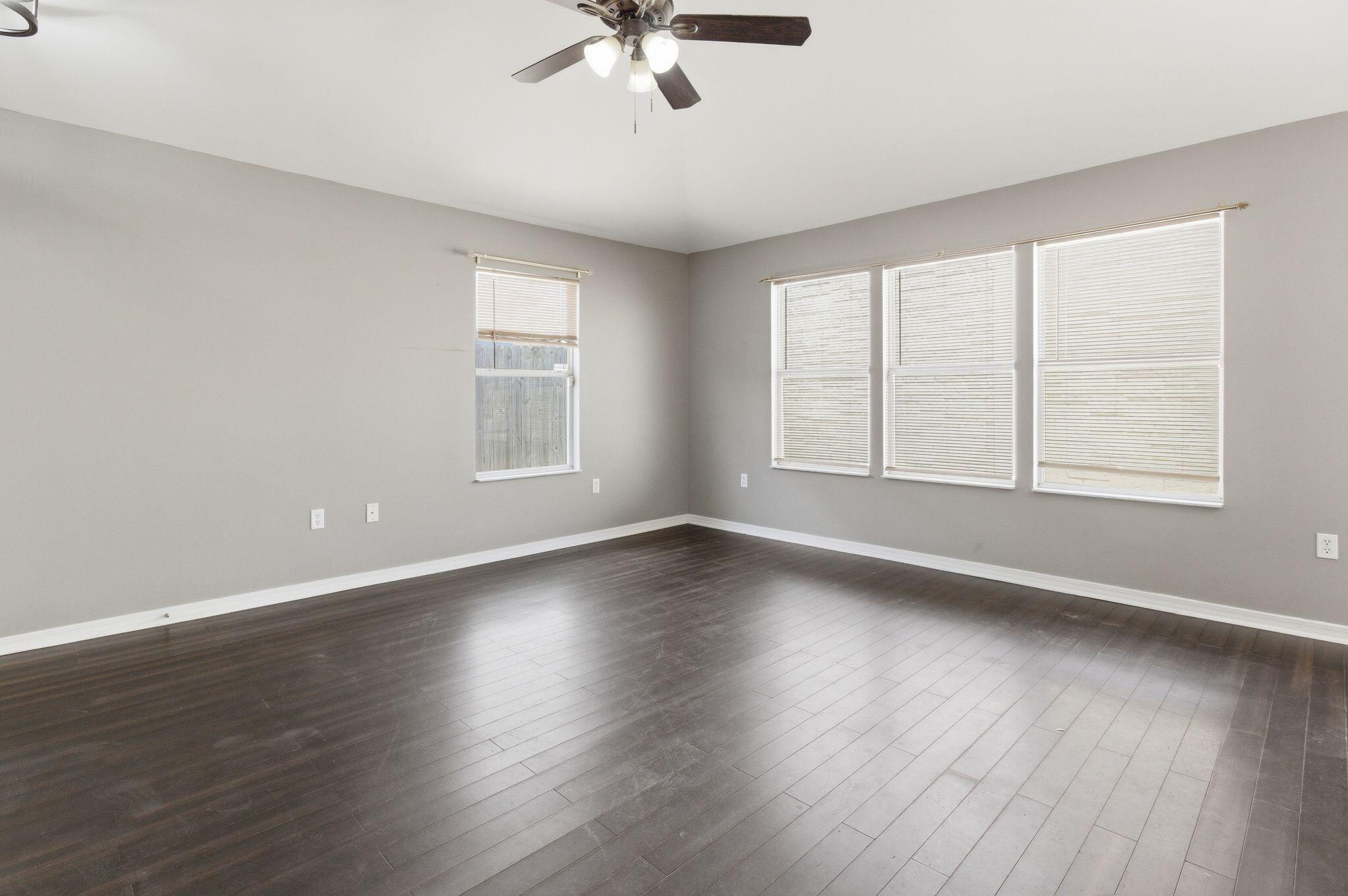 SOUTHWAY EST 2ND ADD LOT 19 BLK 1 - Residential Lease