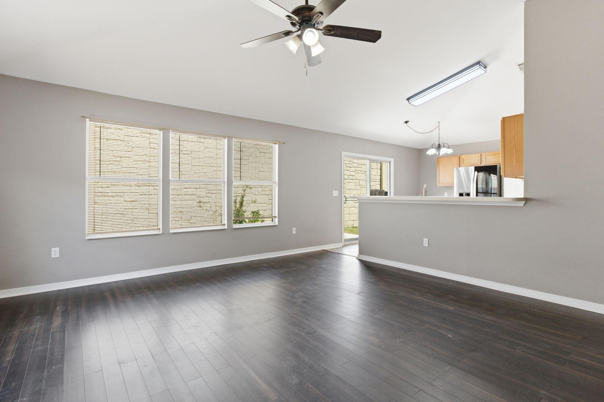 SOUTHWAY EST 2ND ADD LOT 19 BLK 1 - Residential Lease