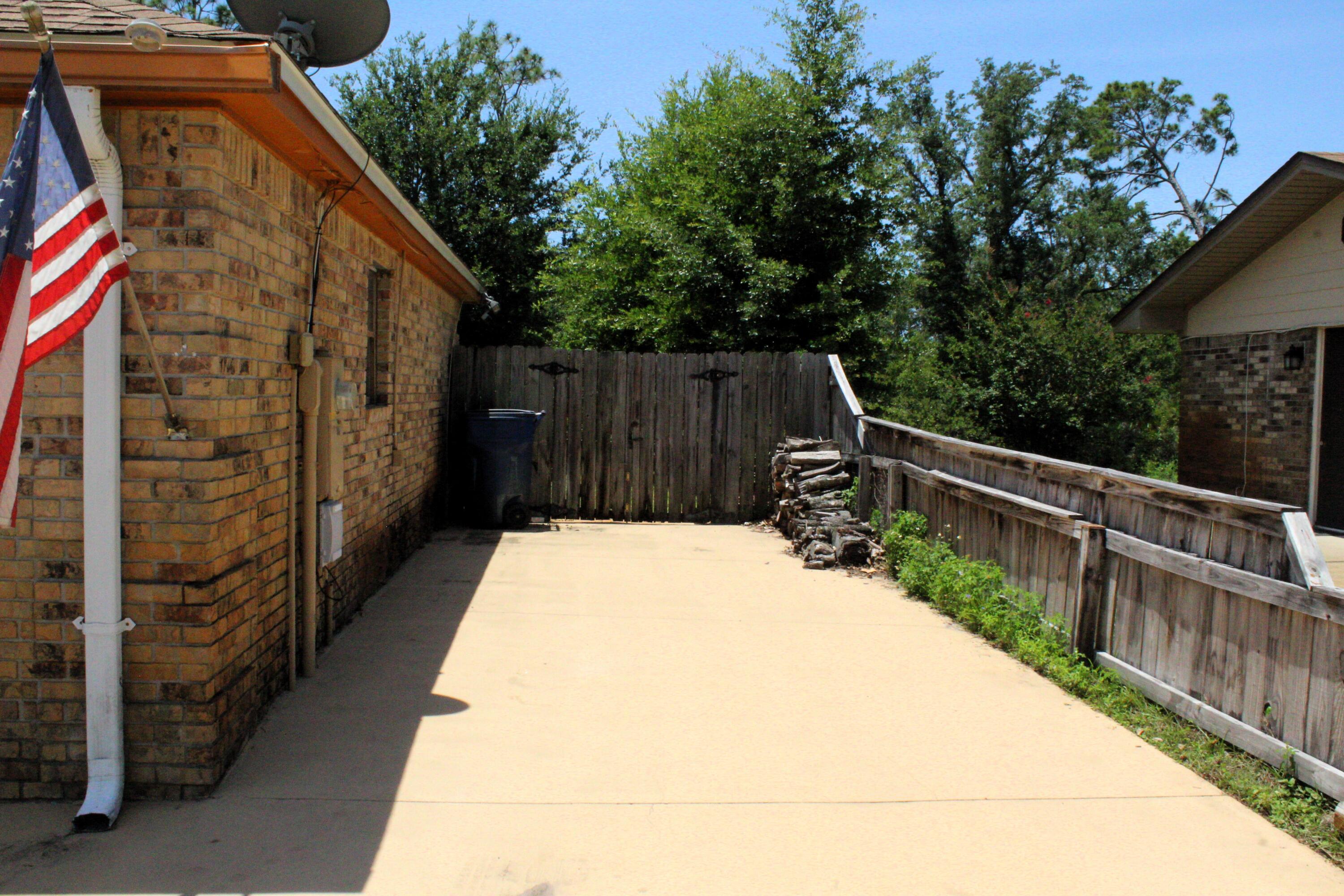 VENETIAN VILLA - Residential