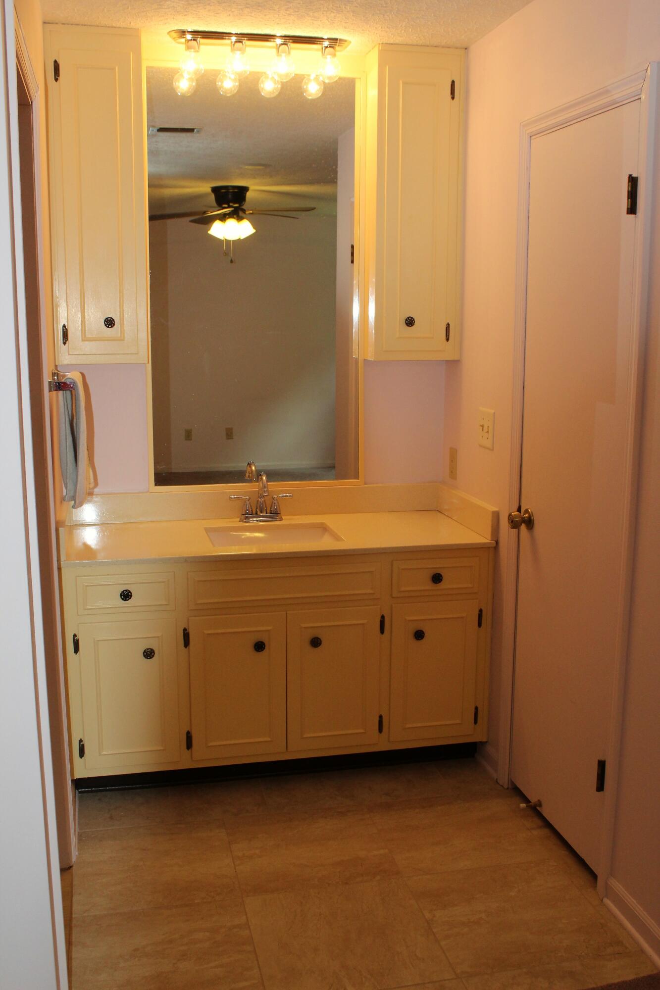 VENETIAN VILLA - Residential