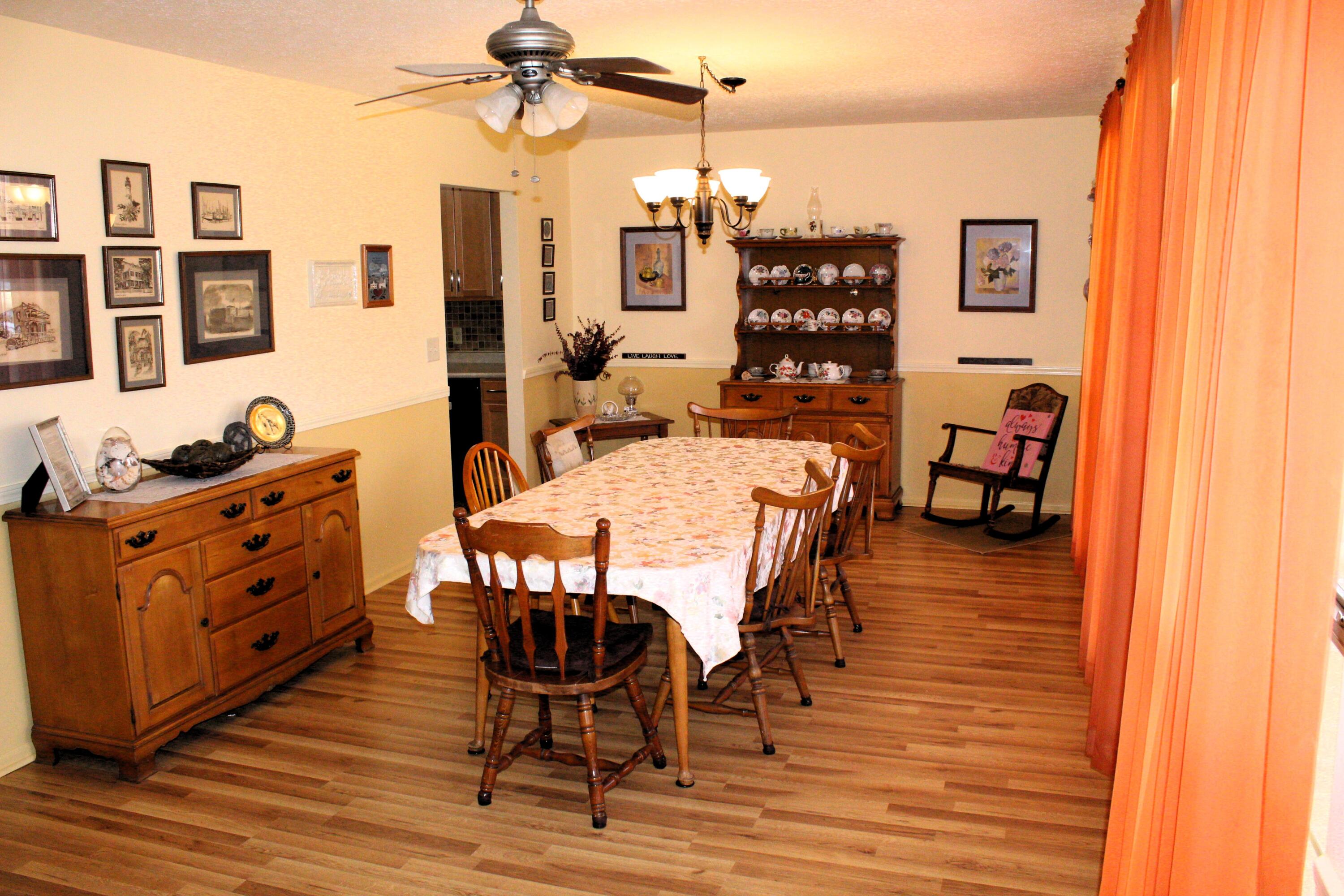 VENETIAN VILLA - Residential