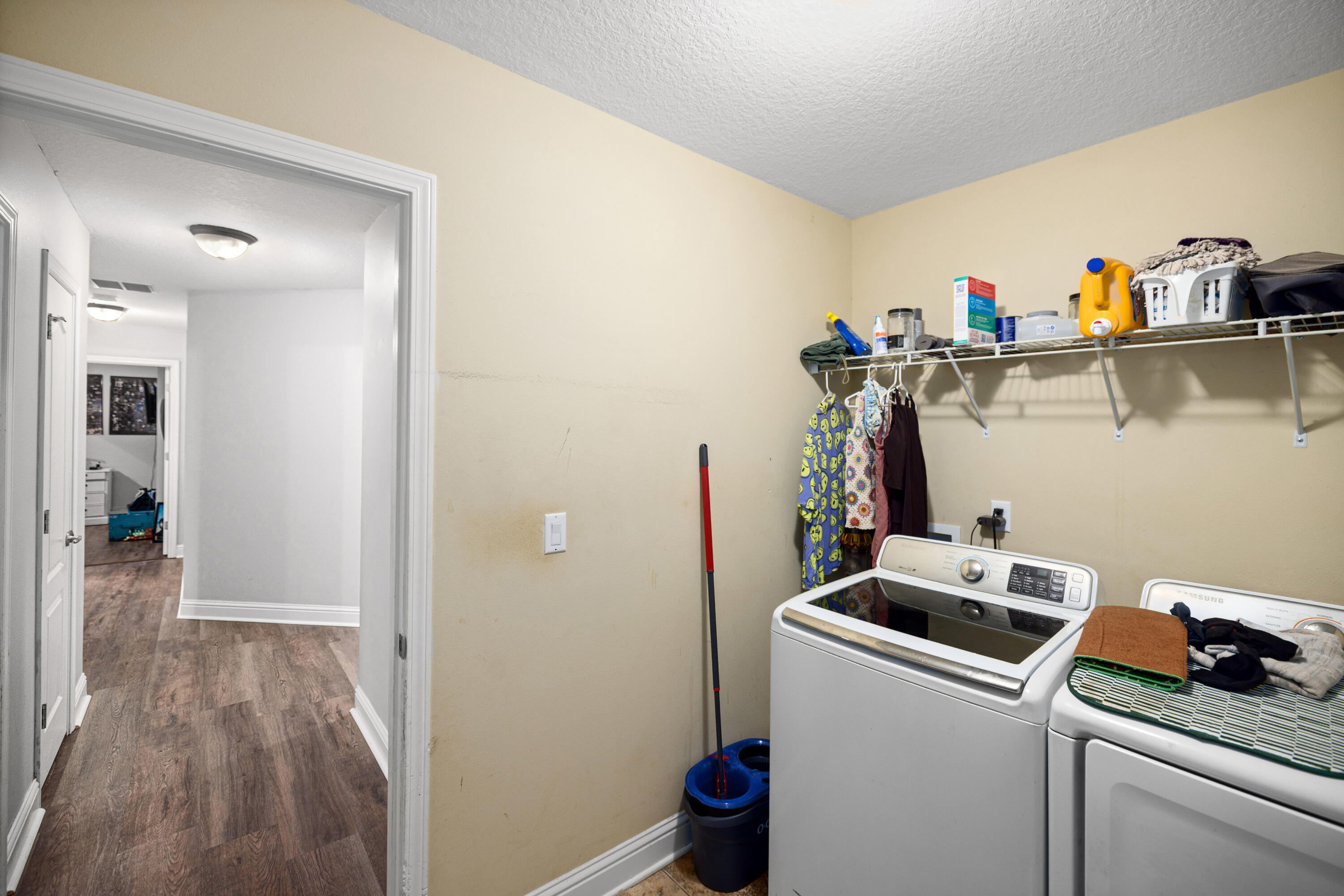 BROOKE ESTATES PH III - Residential