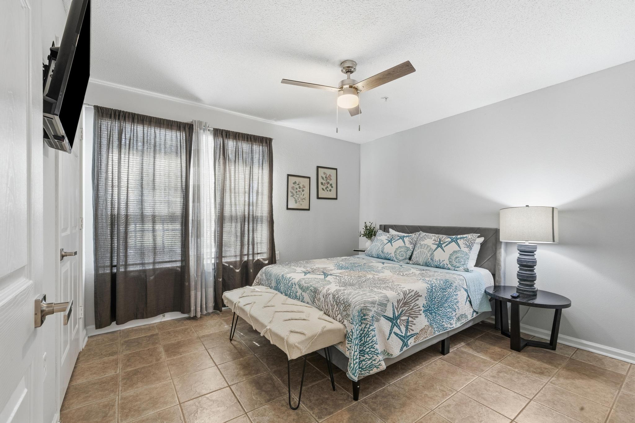 INDIAN LAKE - Residential