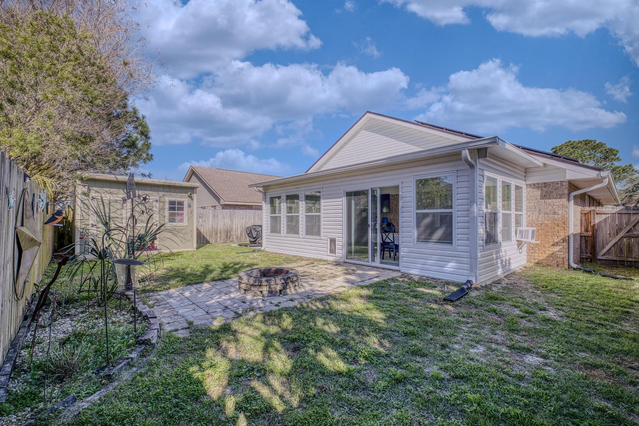 PARKER'S LANDING - Residential