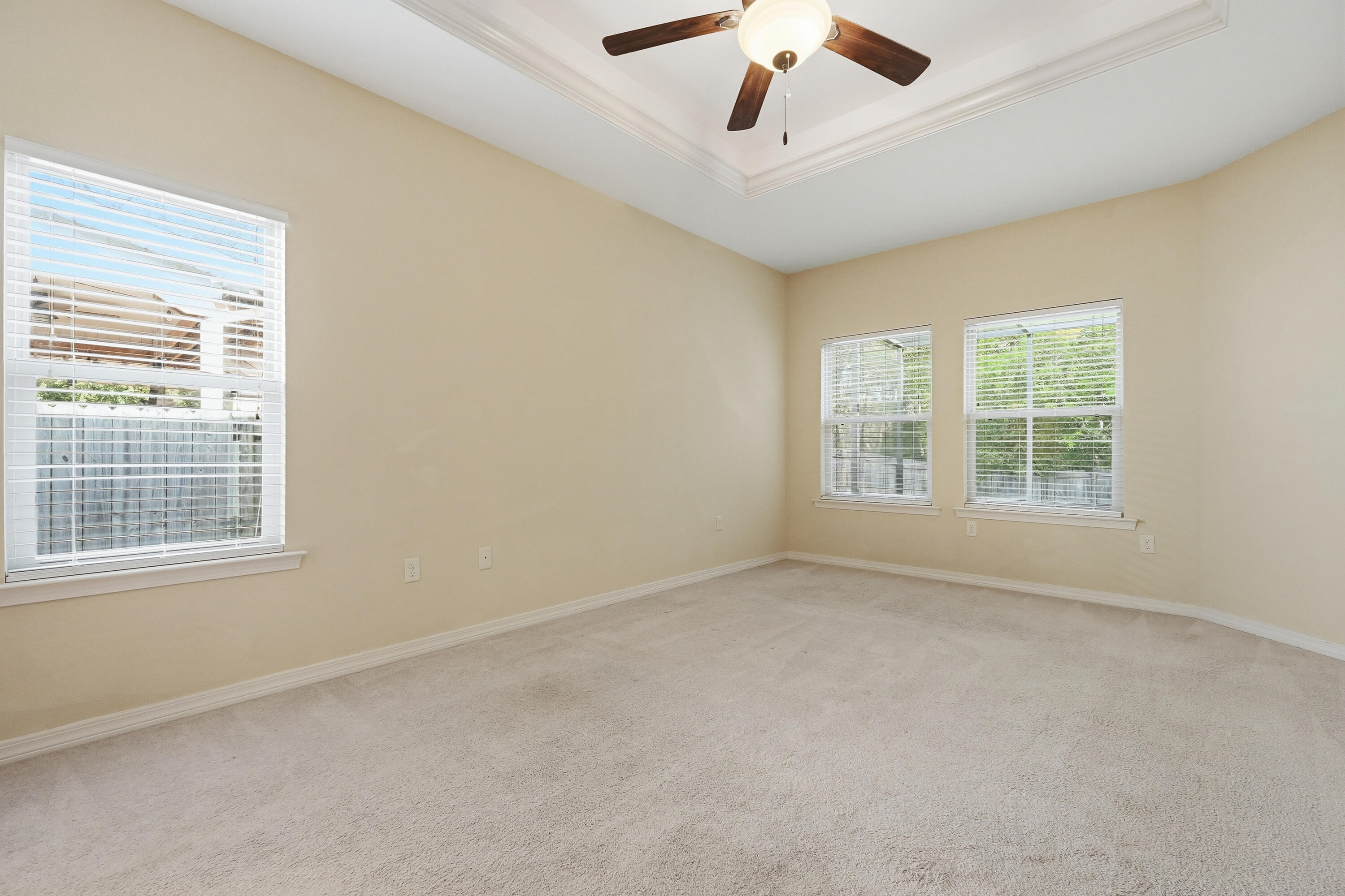 MINGER S/D - Residential Lease