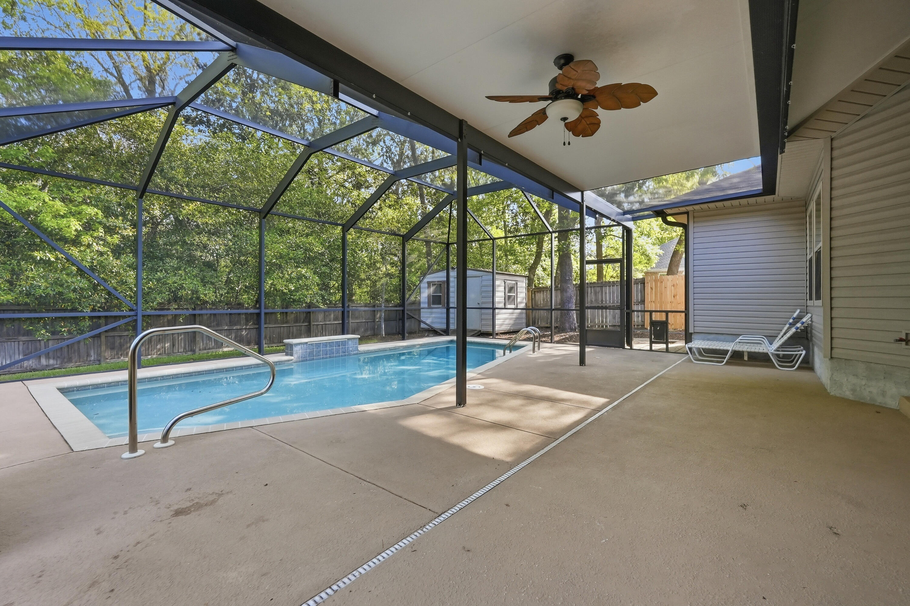 MINGER S/D - Residential Lease