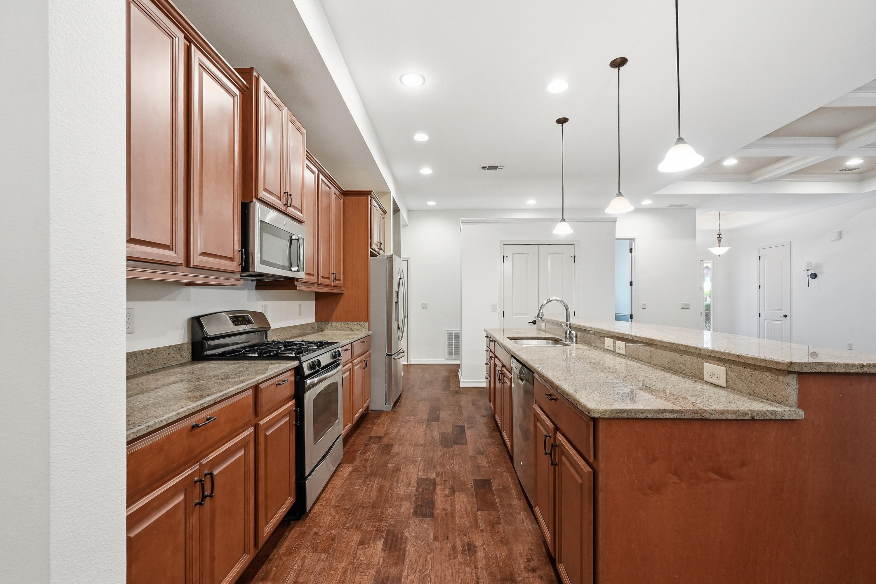 MINGER S/D - Residential Lease