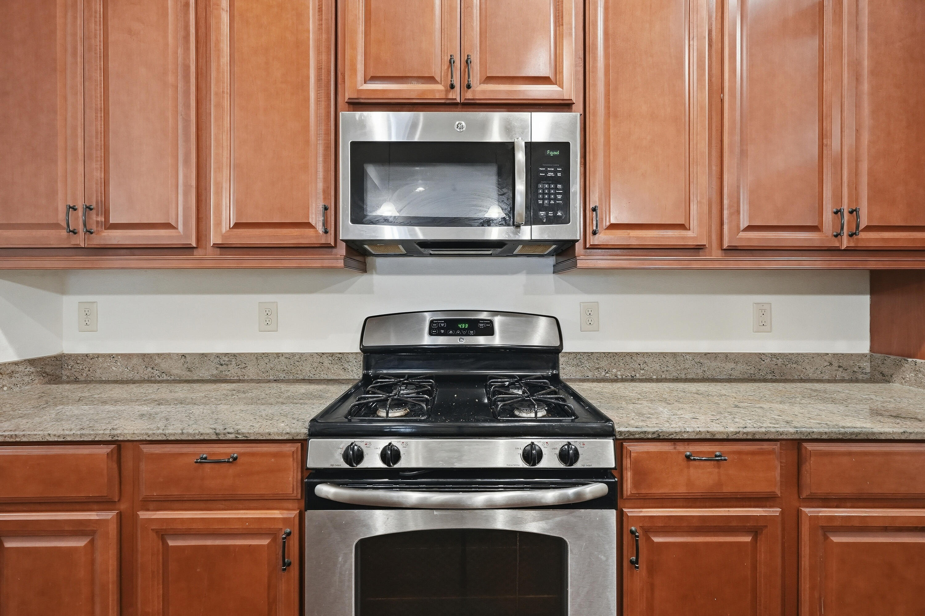 MINGER S/D - Residential Lease