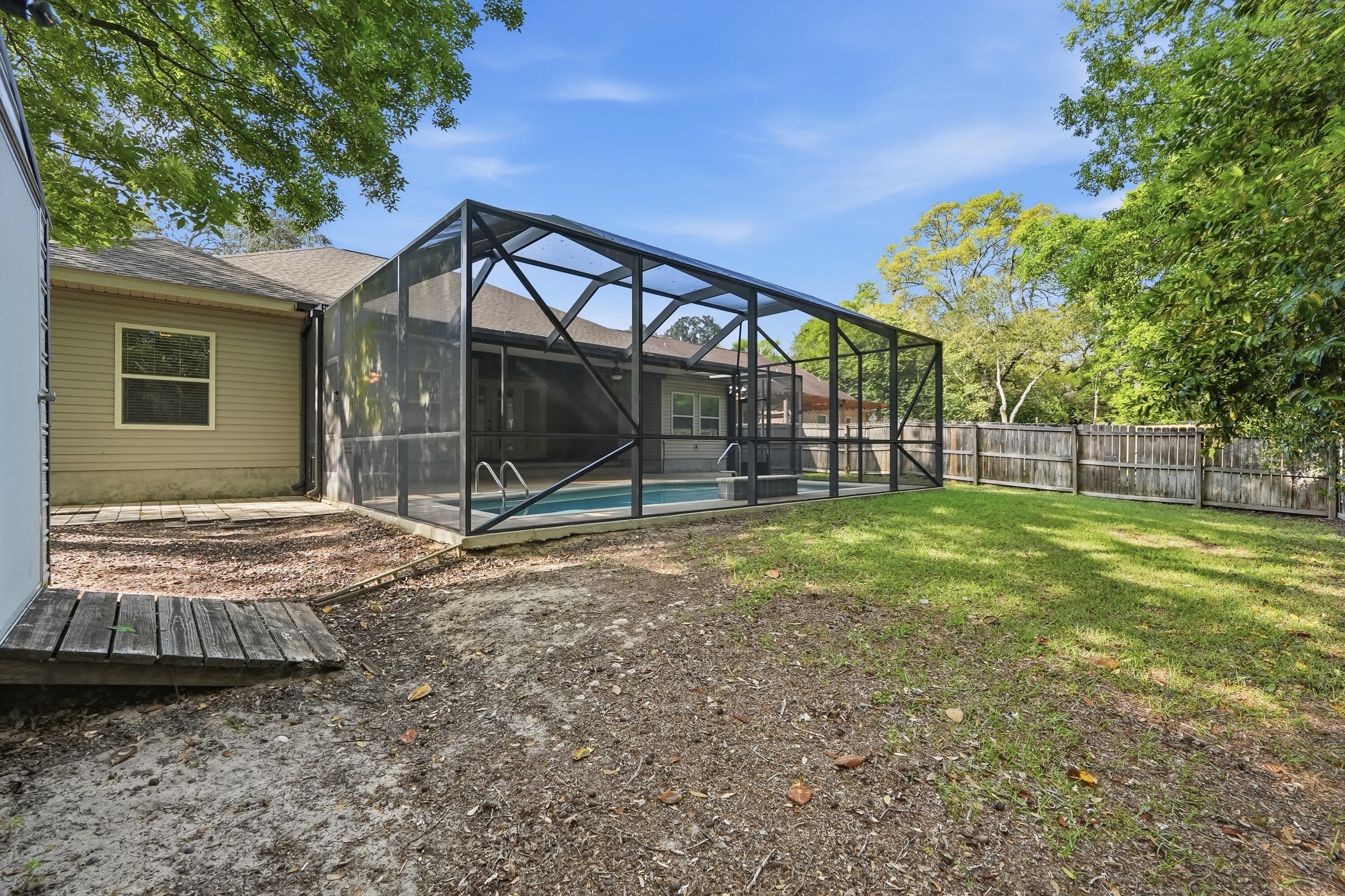 MINGER S/D - Residential Lease