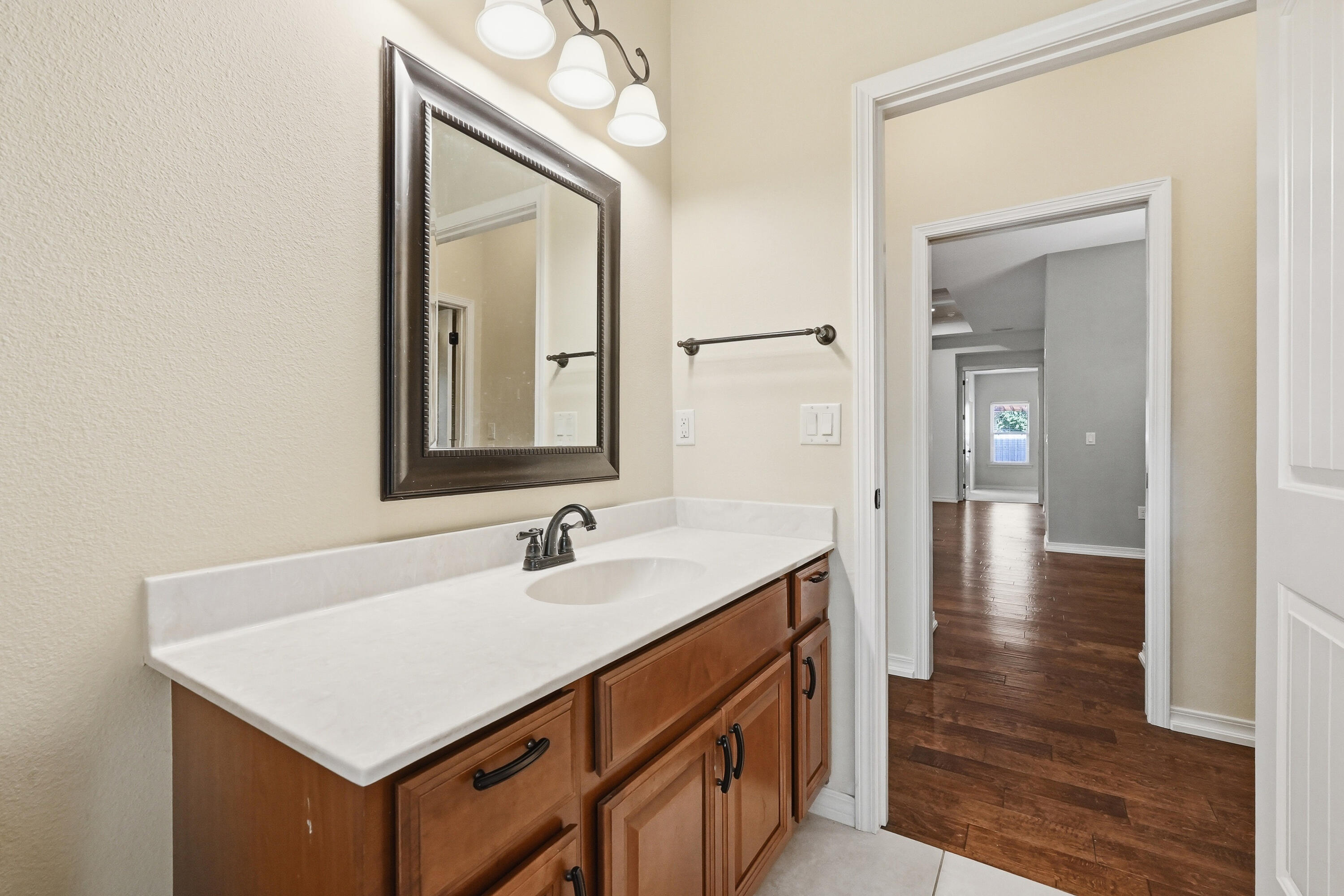 MINGER S/D - Residential Lease