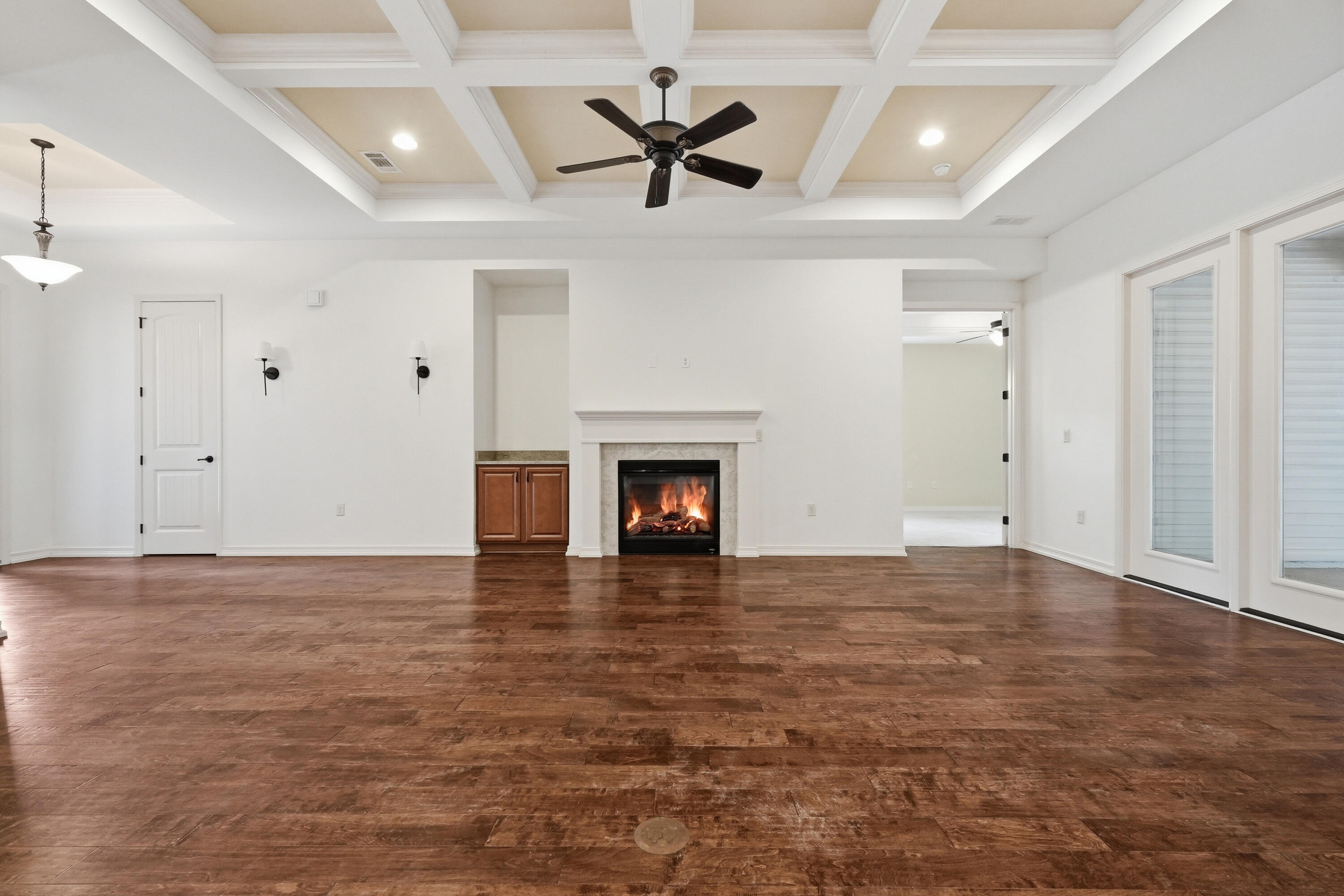 MINGER S/D - Residential Lease