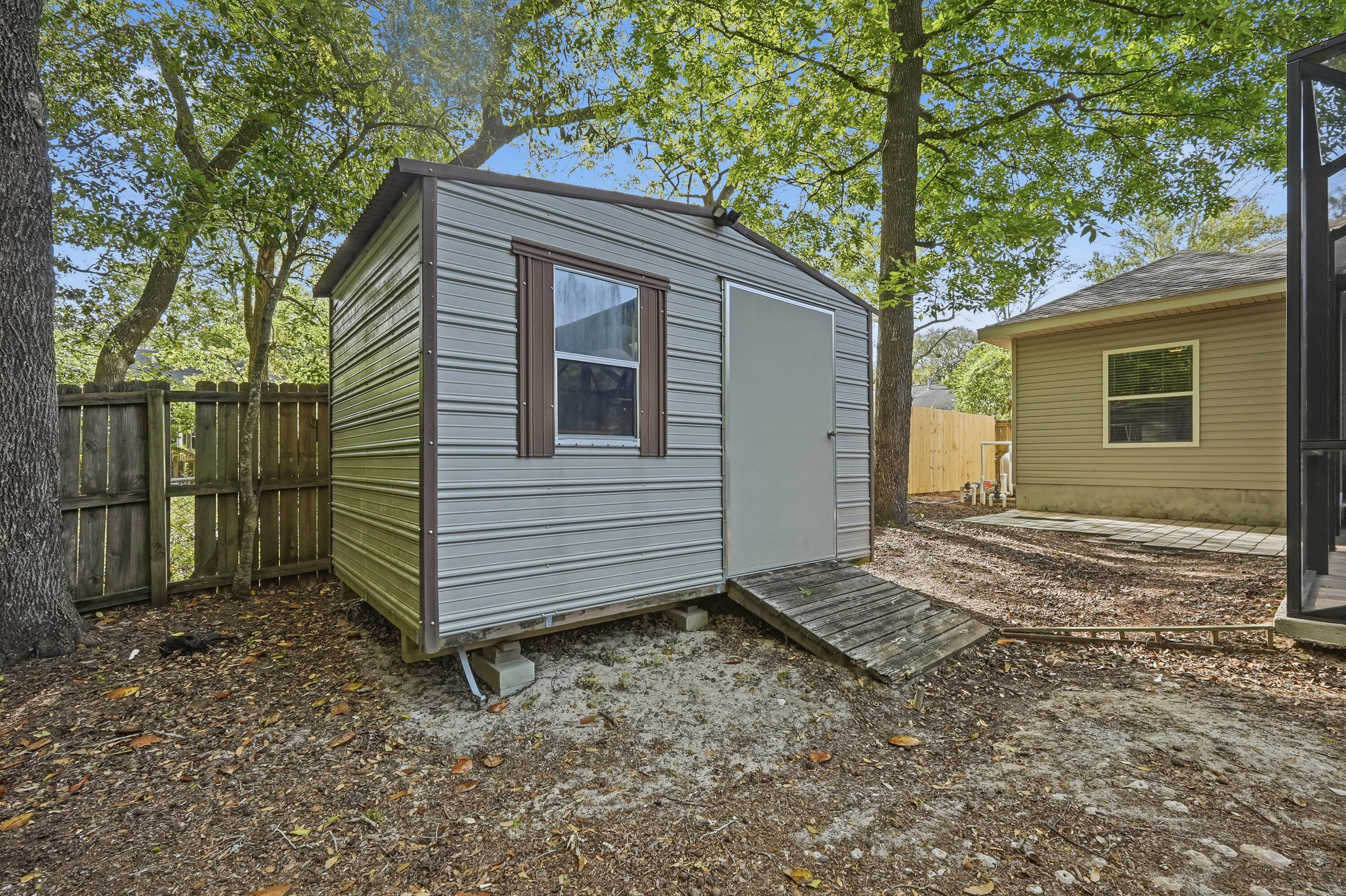 MINGER S/D - Residential Lease