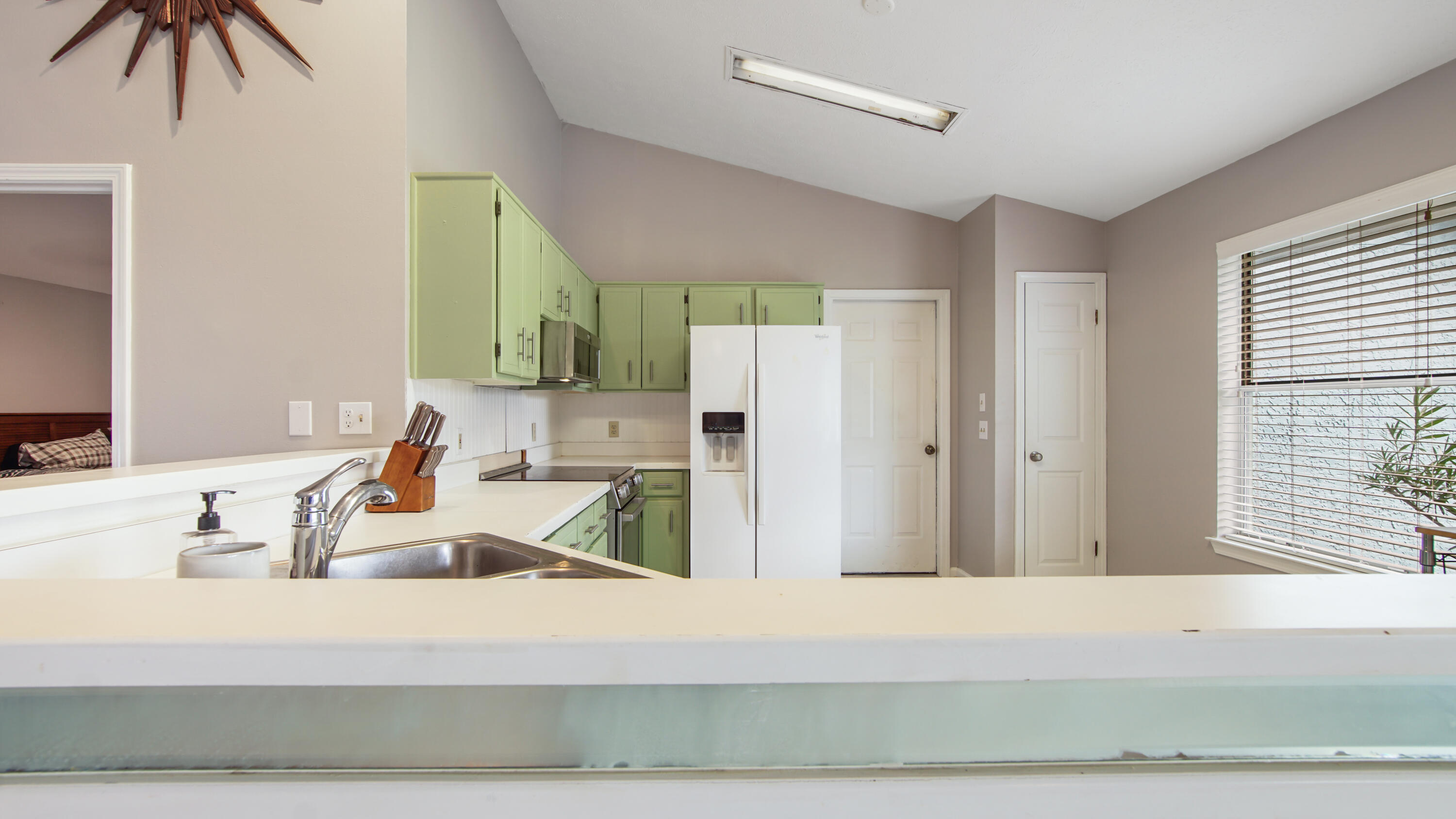 GRAND LAGOON SHORES - Residential