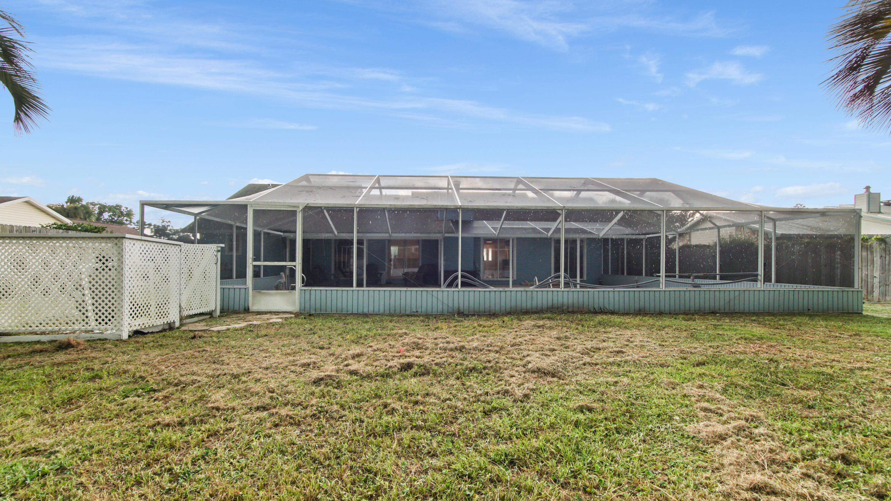 GRAND LAGOON SHORES - Residential