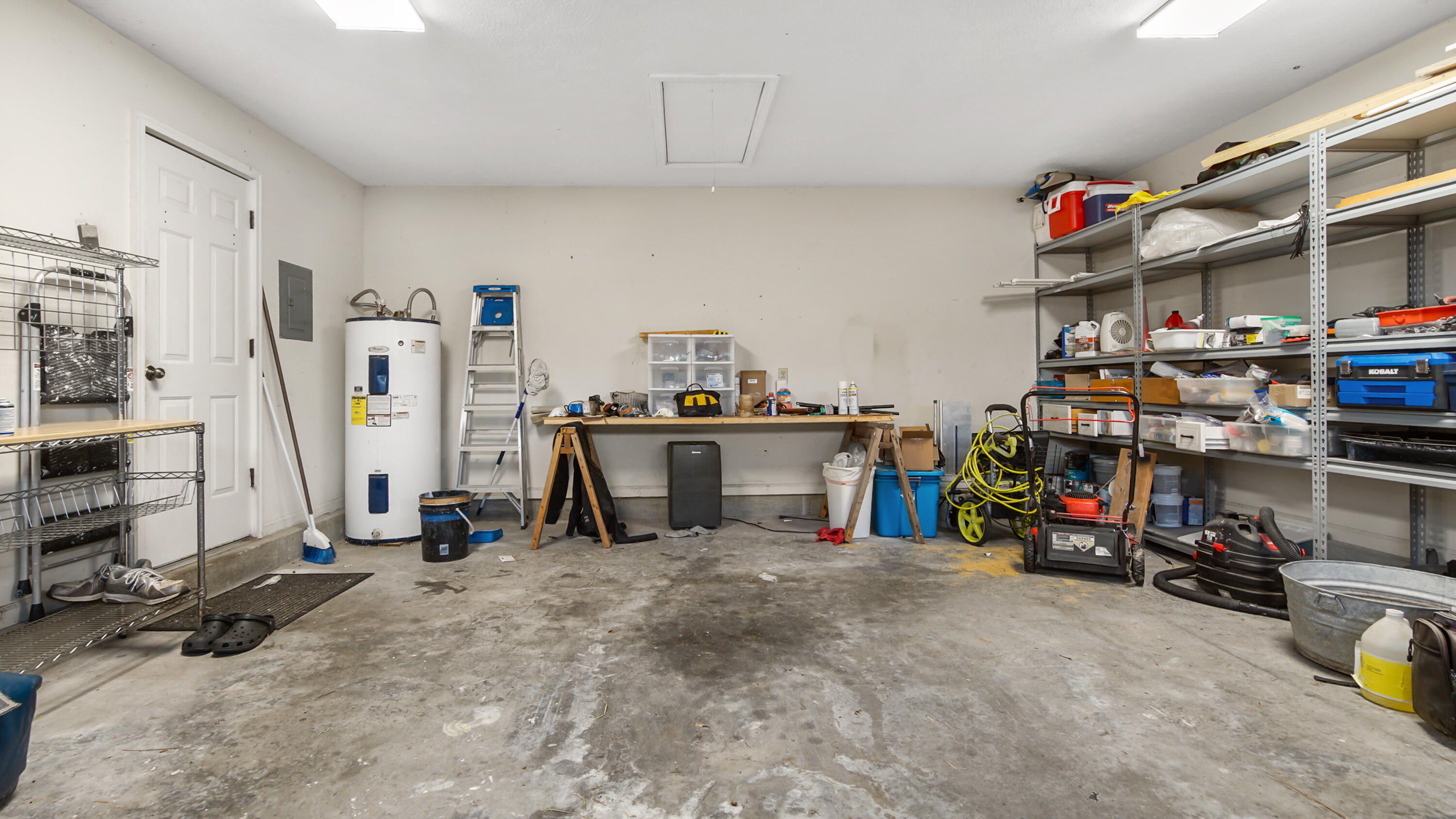 GRAND LAGOON SHORES - Residential