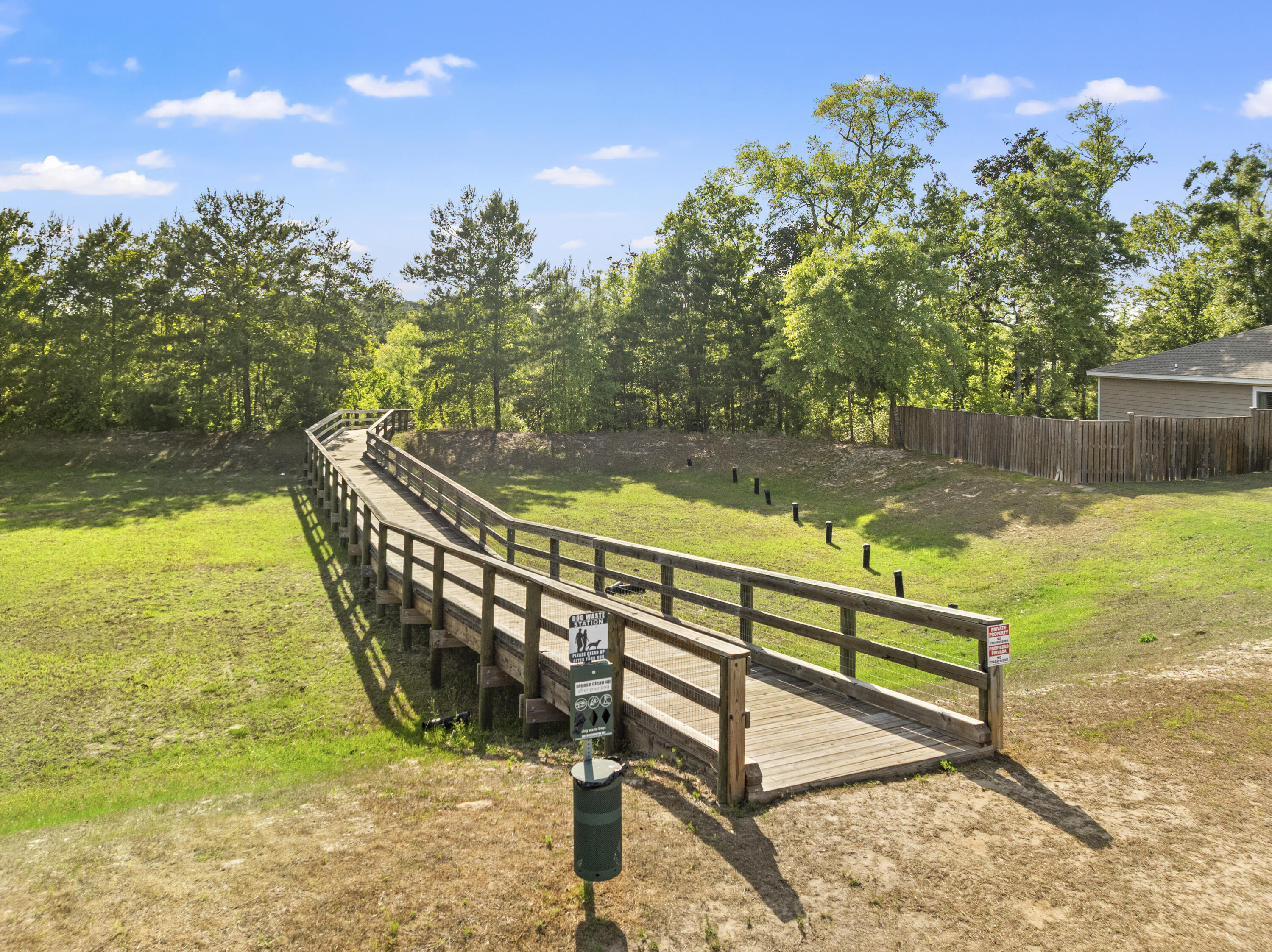 RIVERWALK - Residential