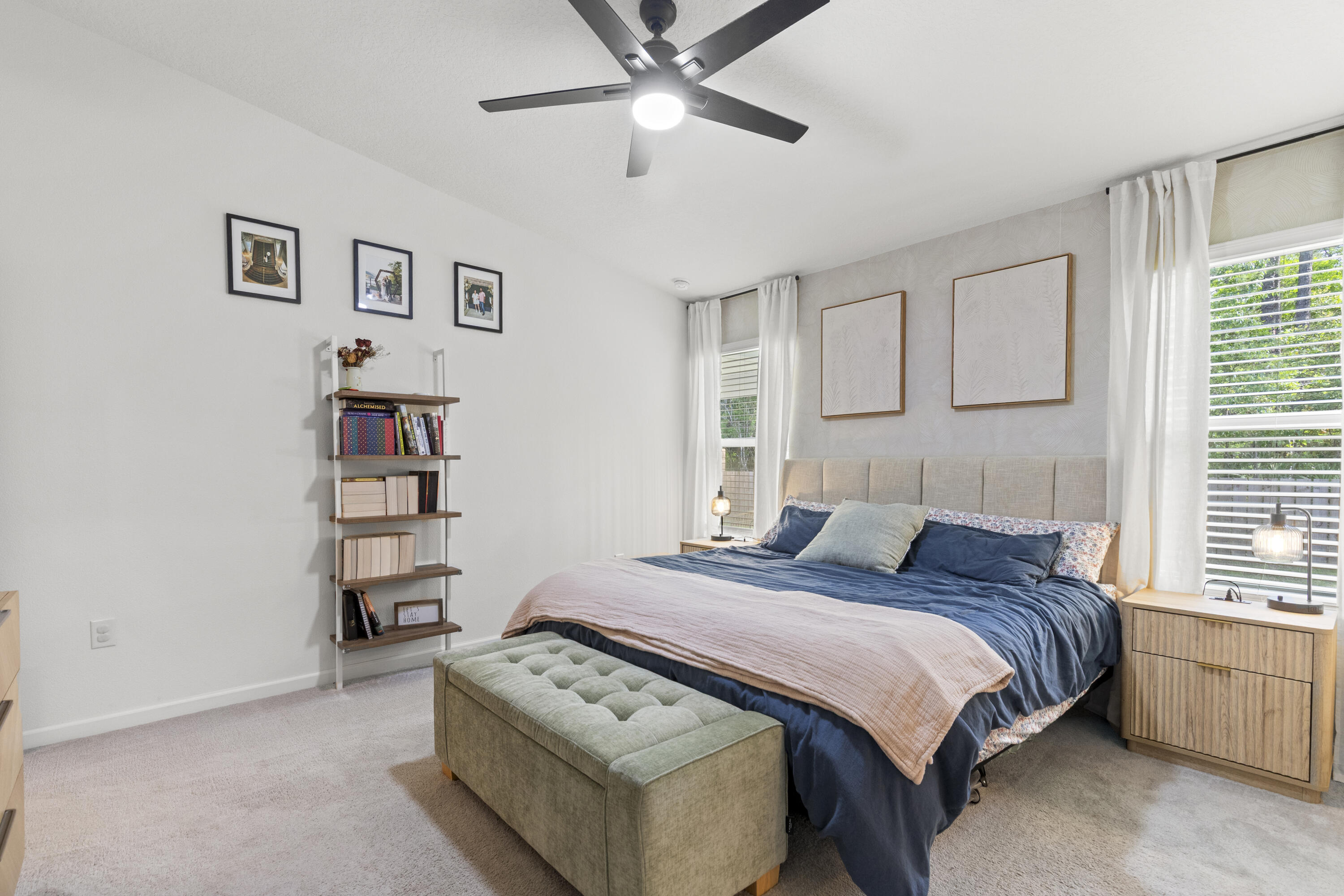 RIVERWALK - Residential