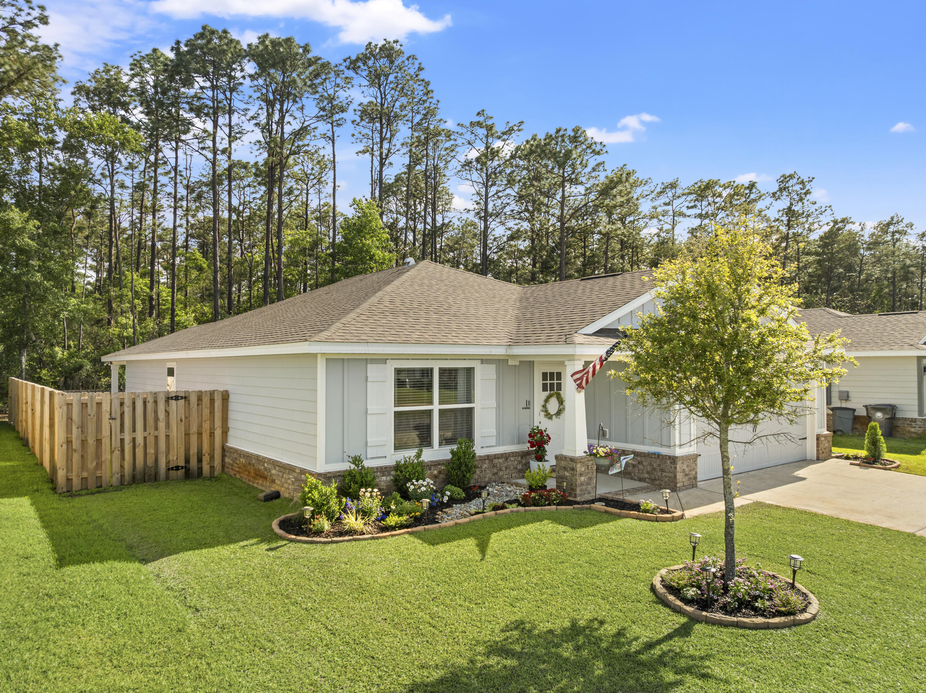 RIVERWALK - Residential