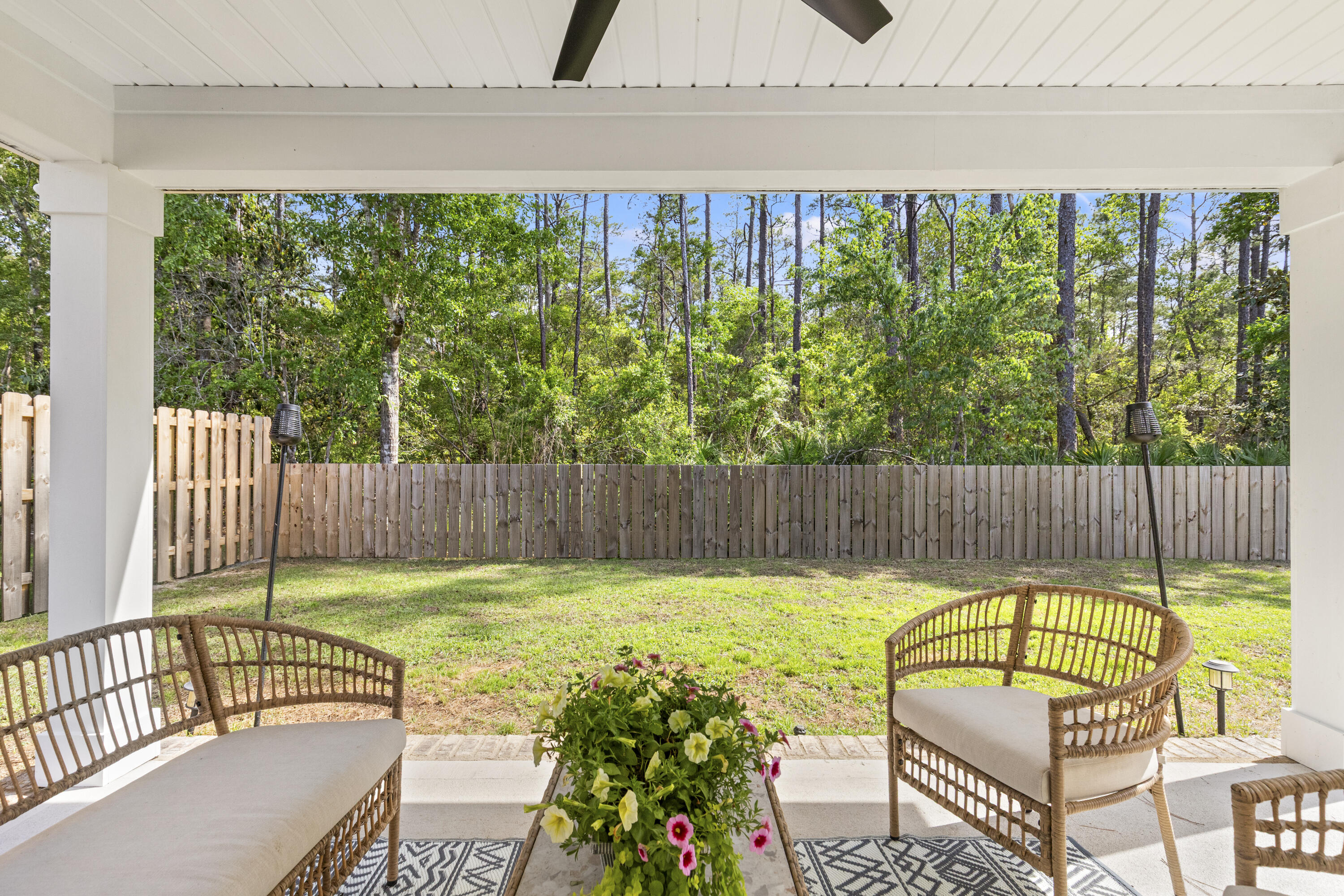 RIVERWALK - Residential