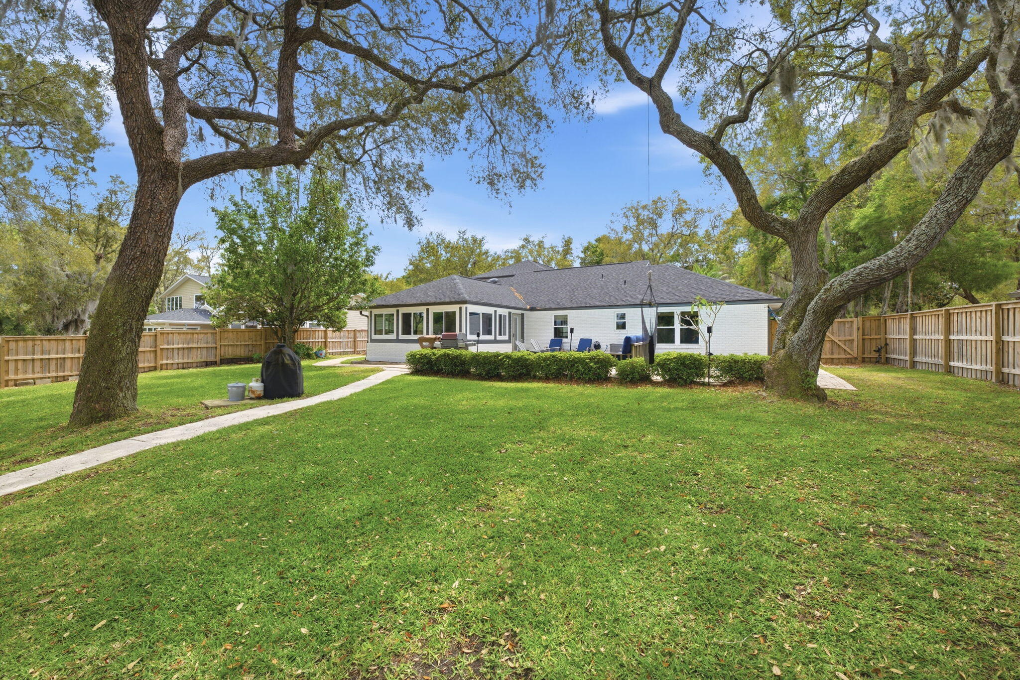 MOSSY COVE - Residential