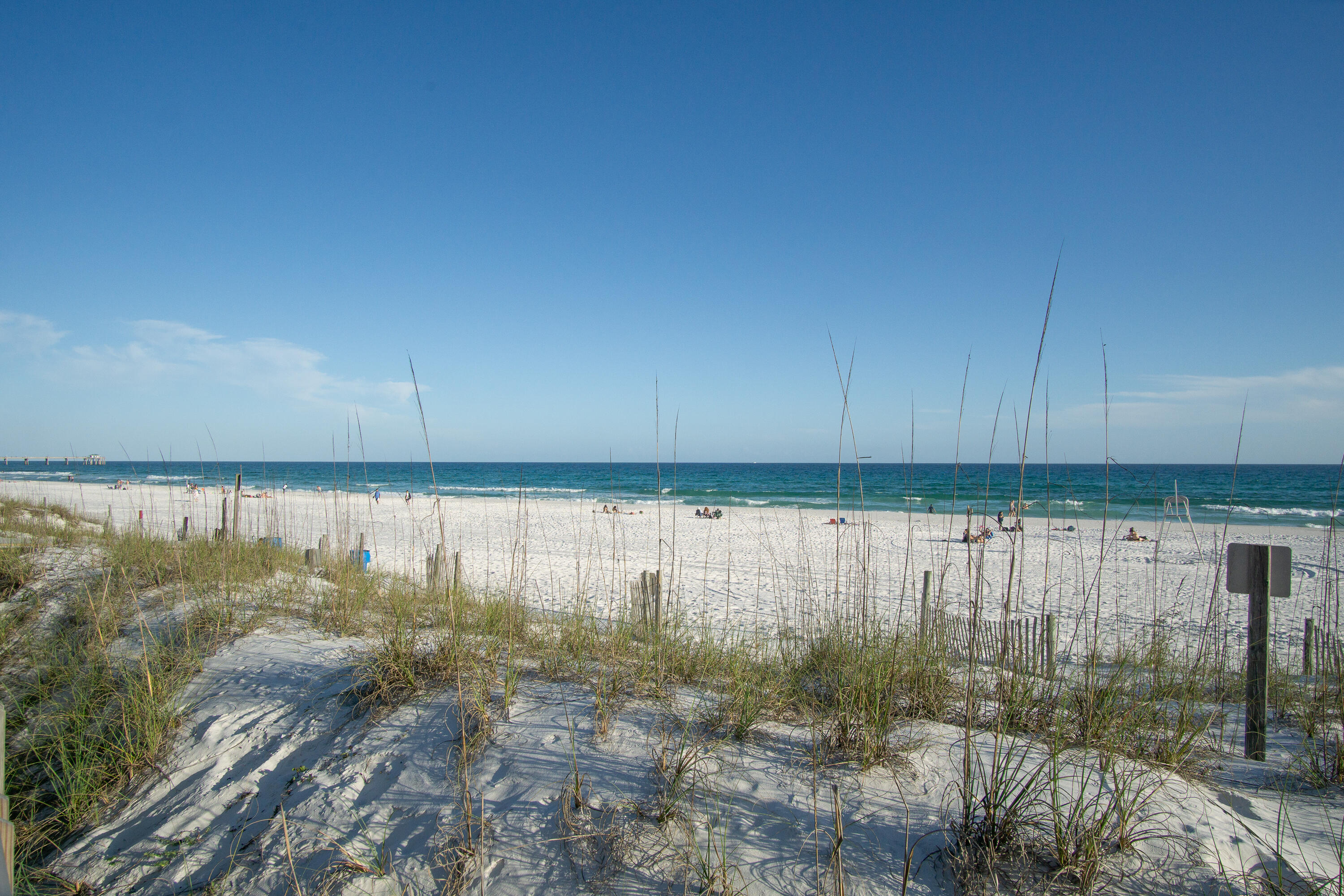 BREAKERS WEST - Residential