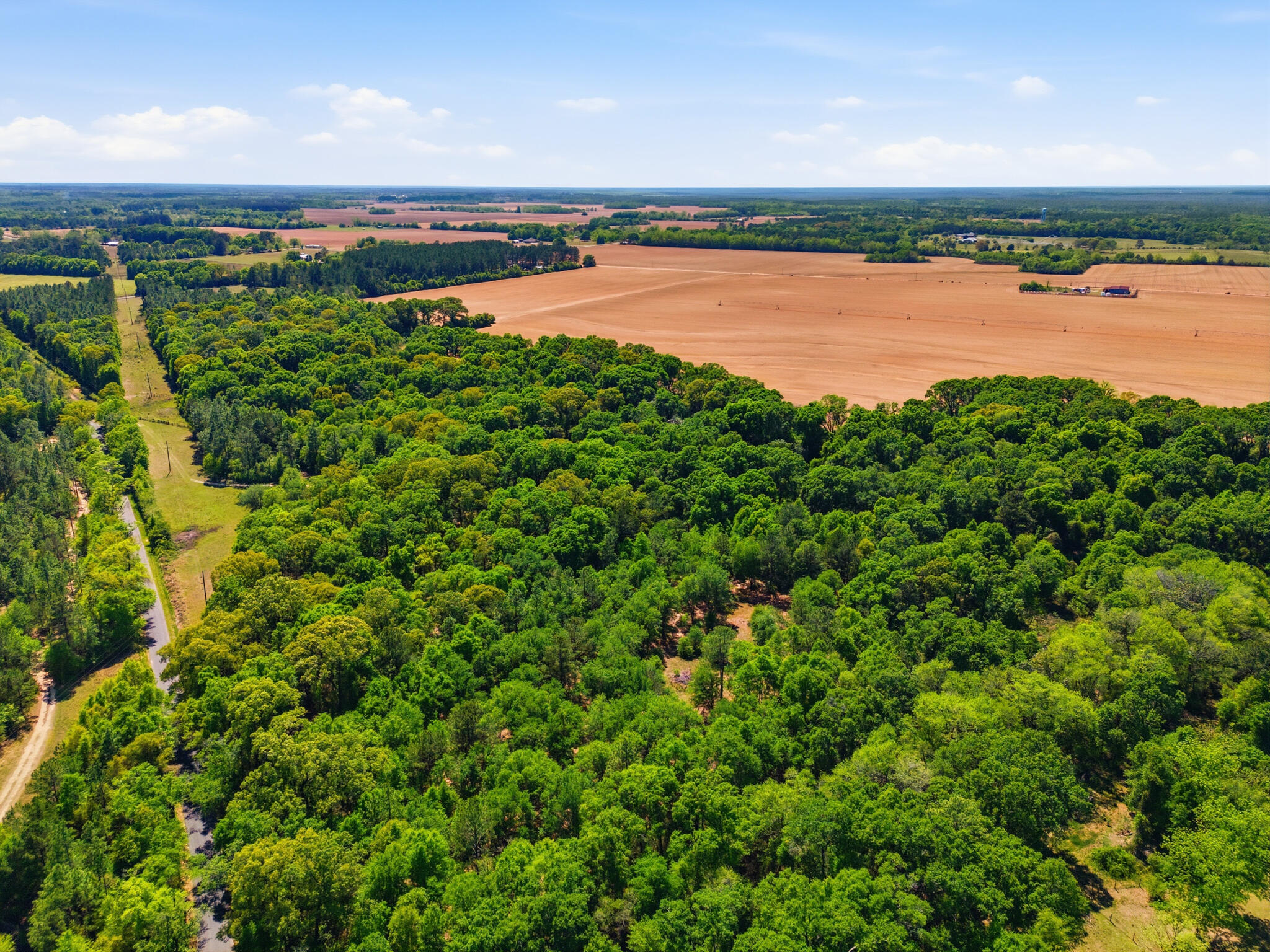 METES & BOUNDS - Land