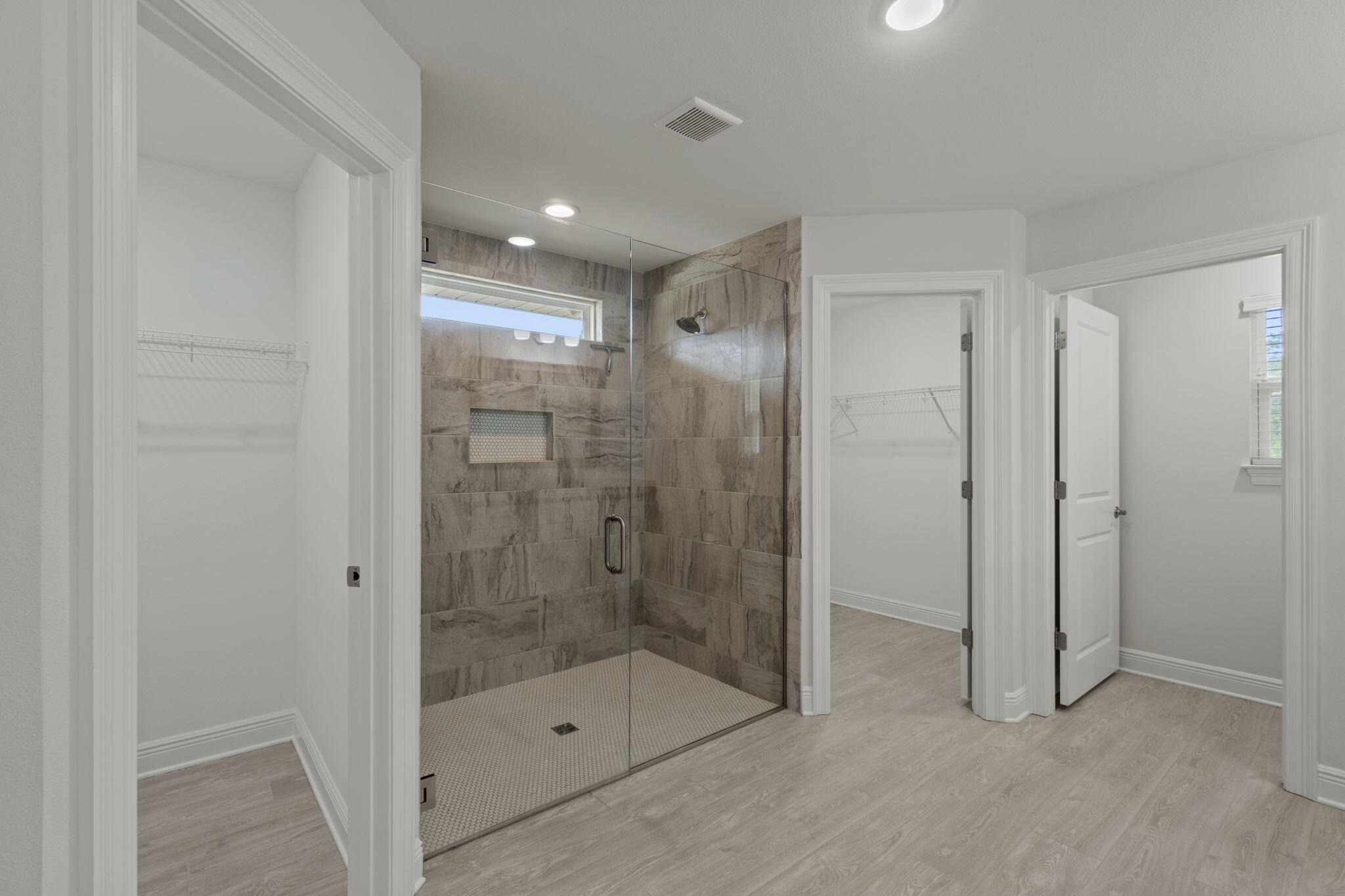 HOLLEY BY THE SEA - Residential