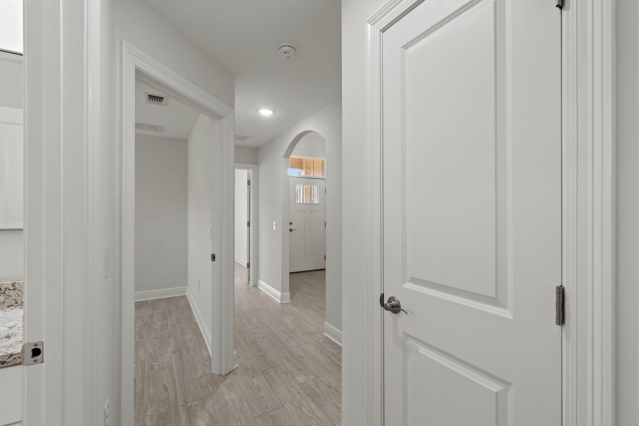 HOLLEY BY THE SEA - Residential