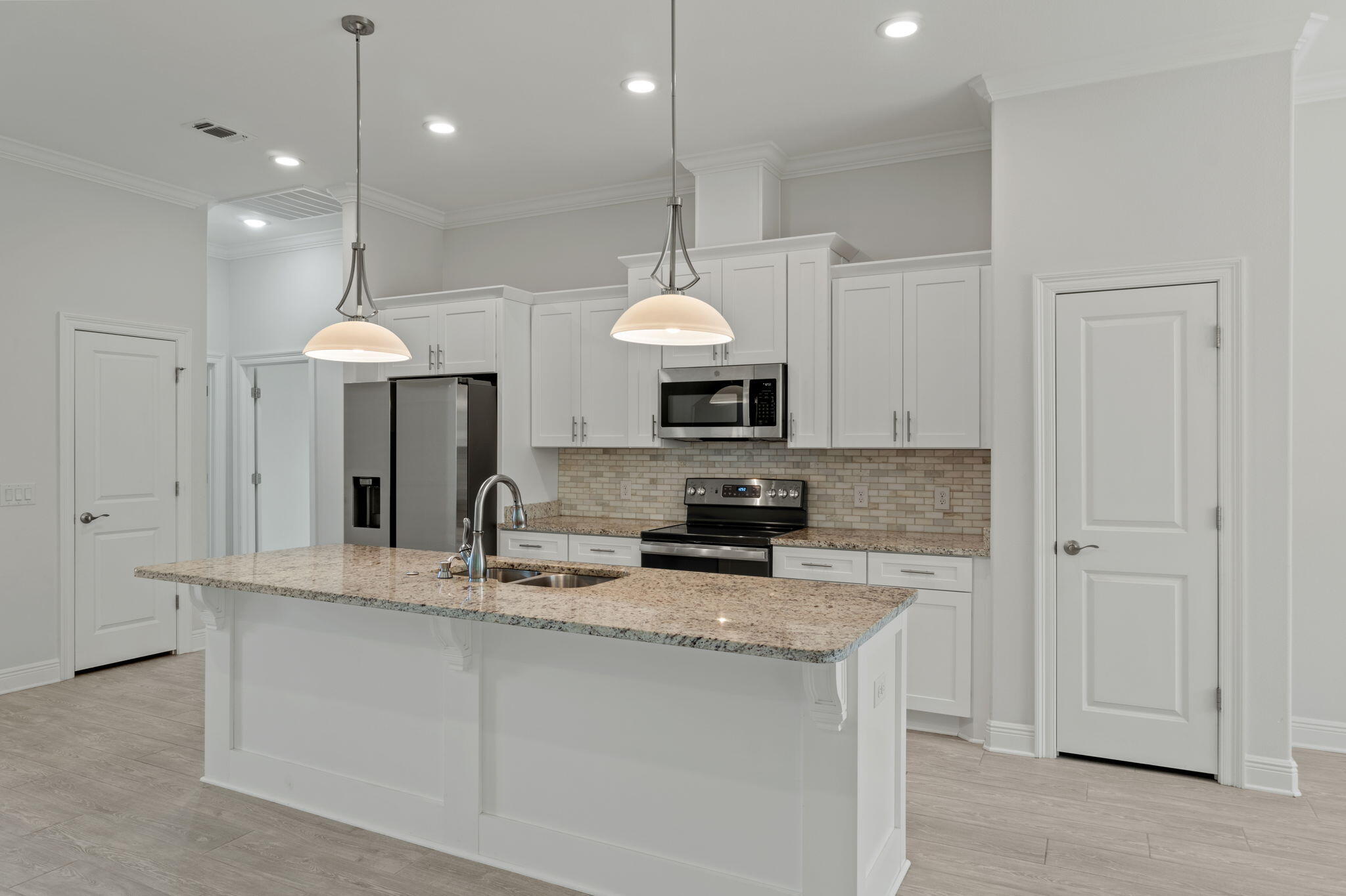 HOLLEY BY THE SEA - Residential