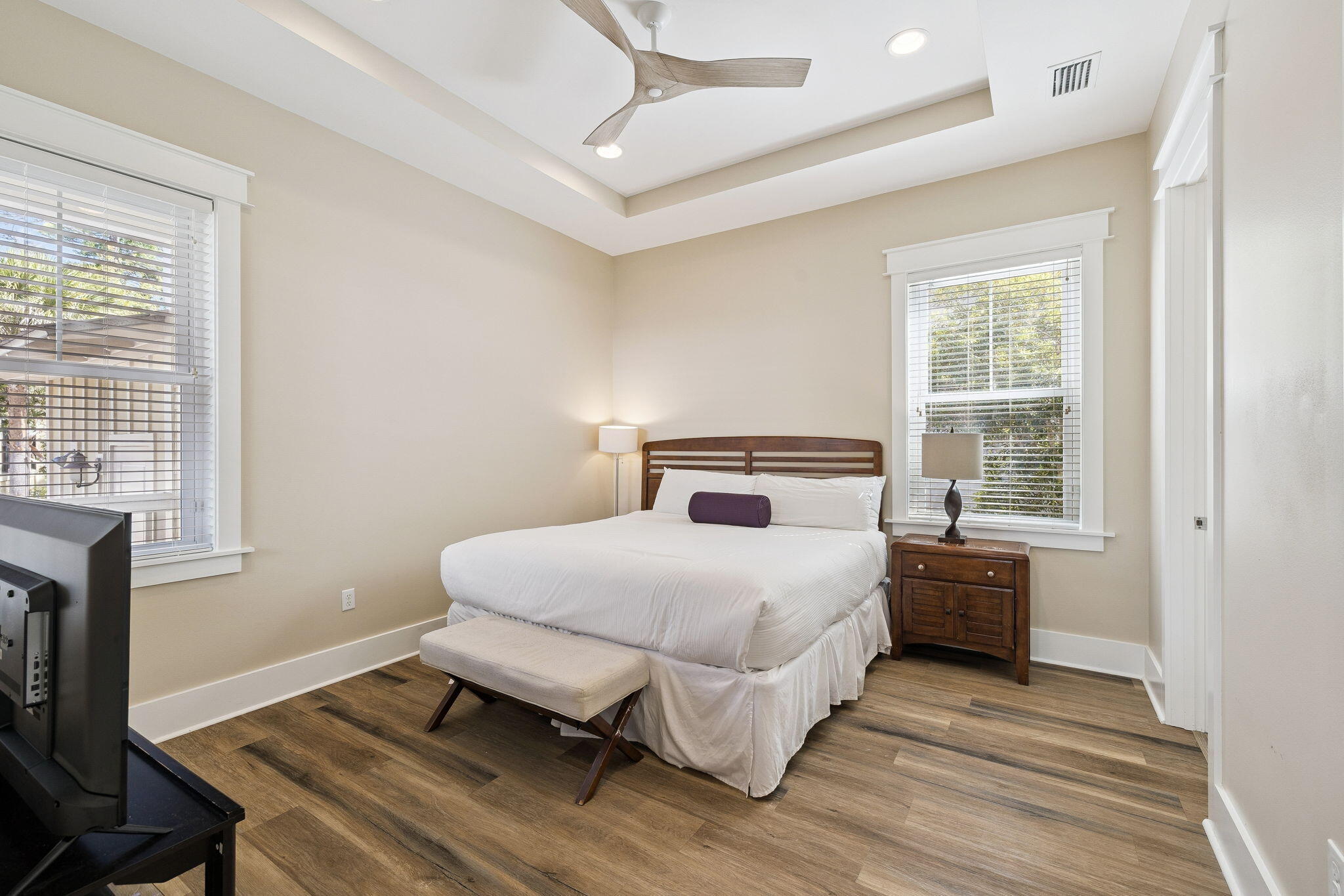 NATUREWALK AT SEAGROVE - Residential