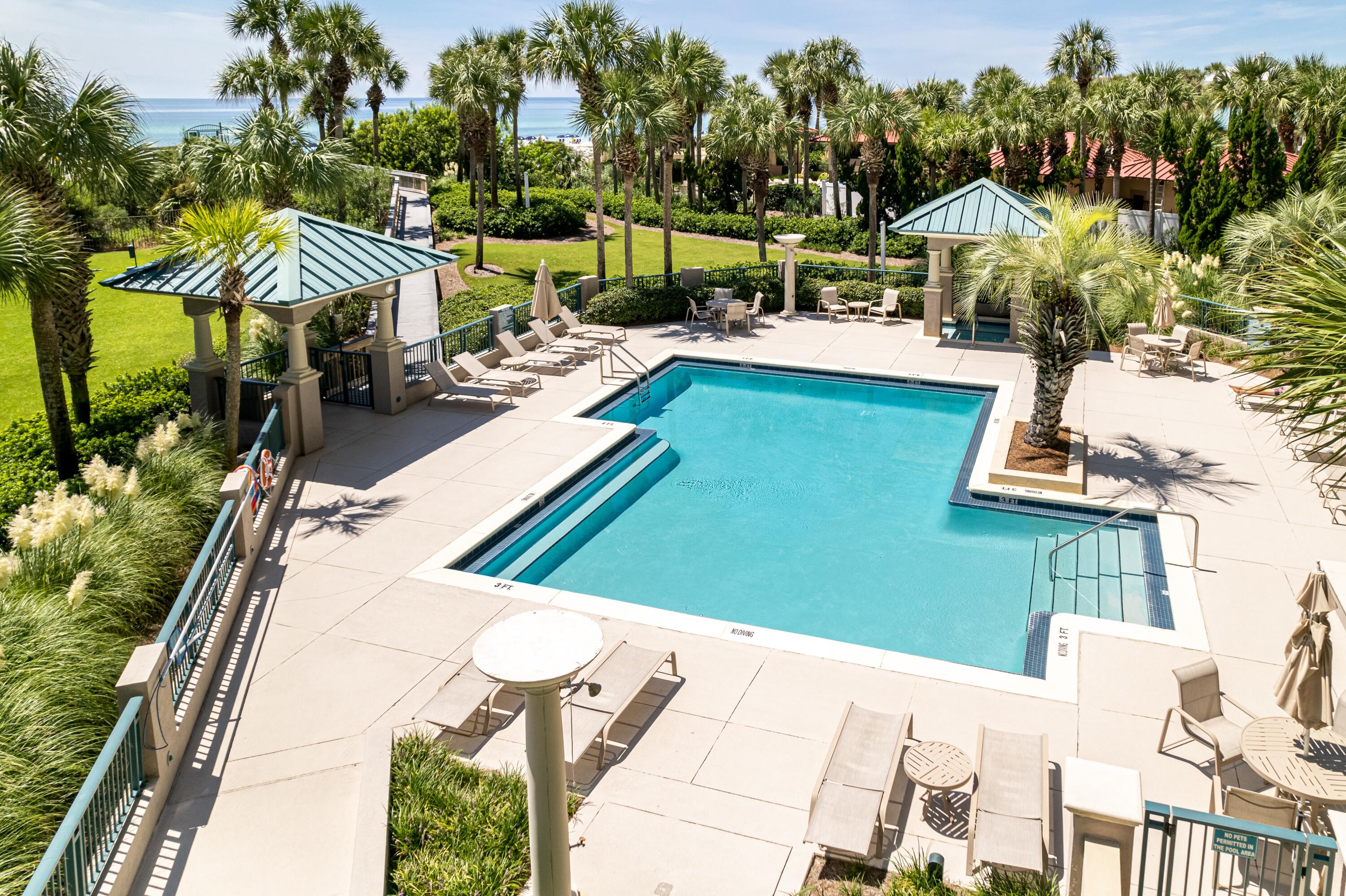 SOUTHWINDS III AT SANDESTIN - Residential