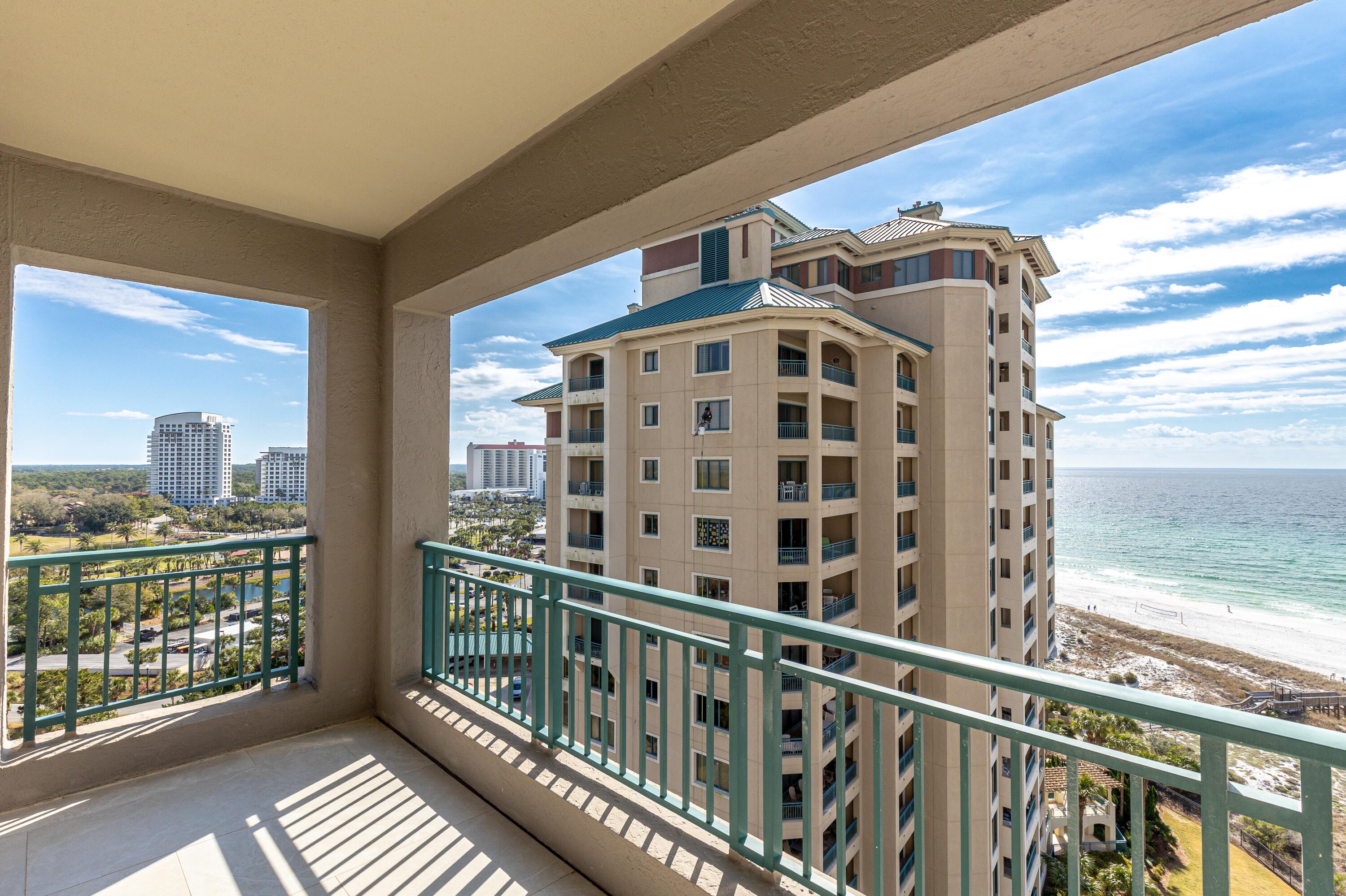 SOUTHWINDS III AT SANDESTIN - Residential