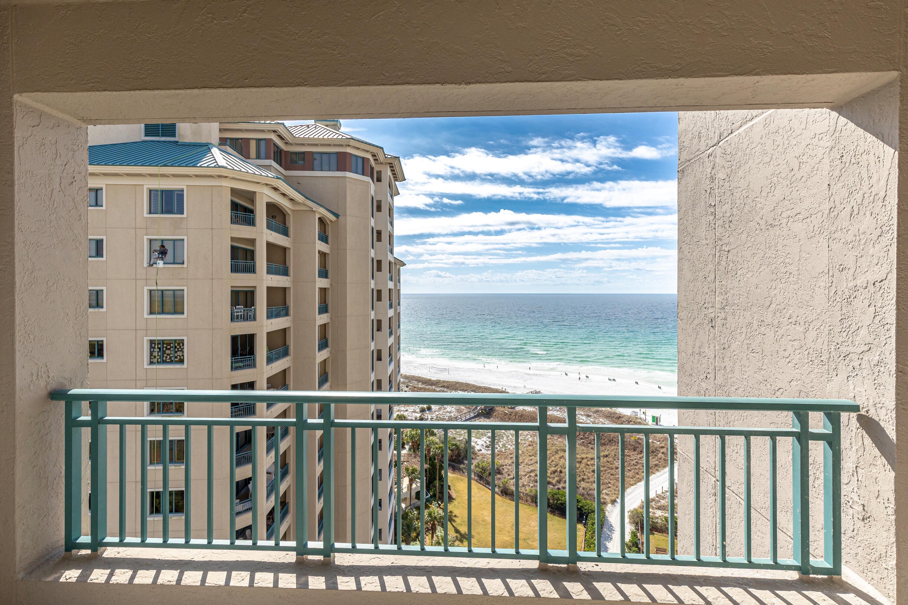 SOUTHWINDS III AT SANDESTIN - Residential