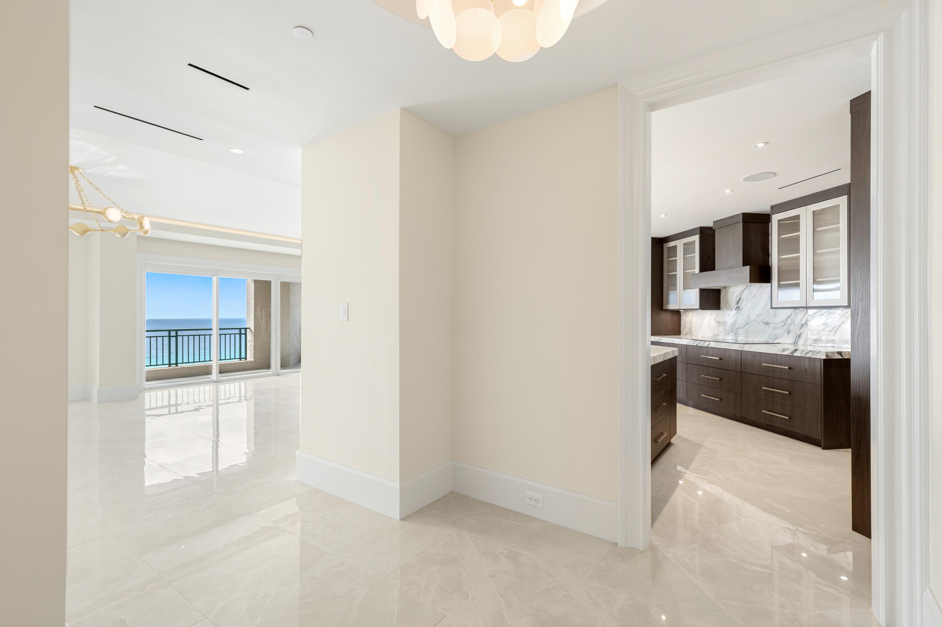 SOUTHWINDS III AT SANDESTIN - Residential