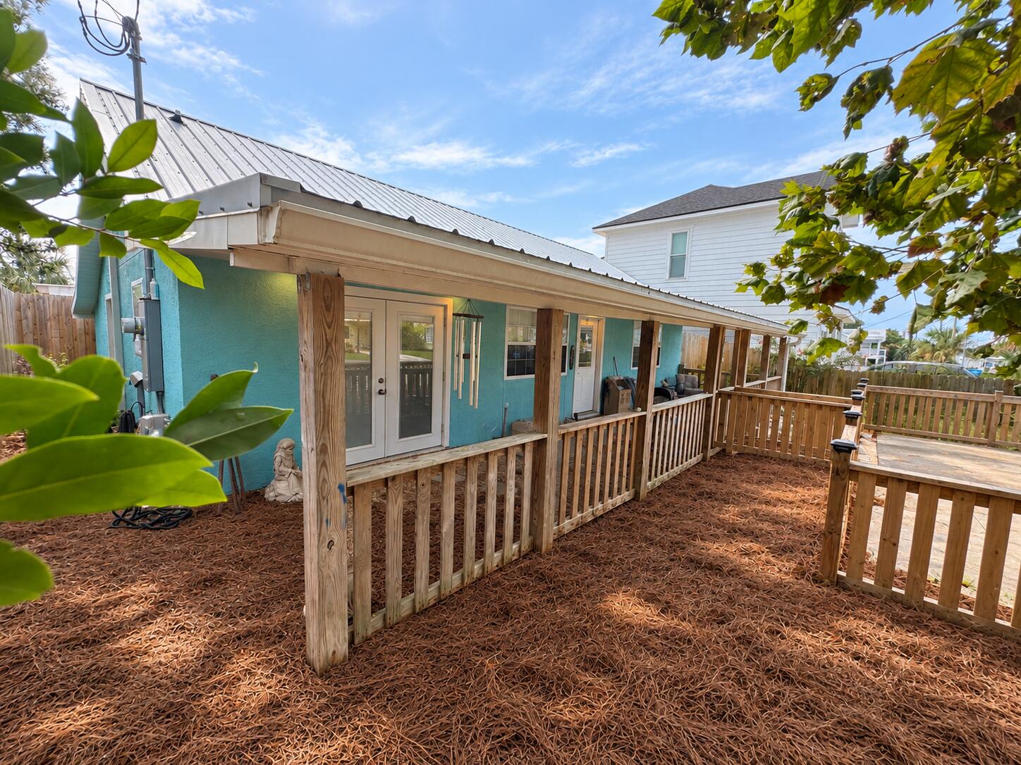 306 Malaga Place