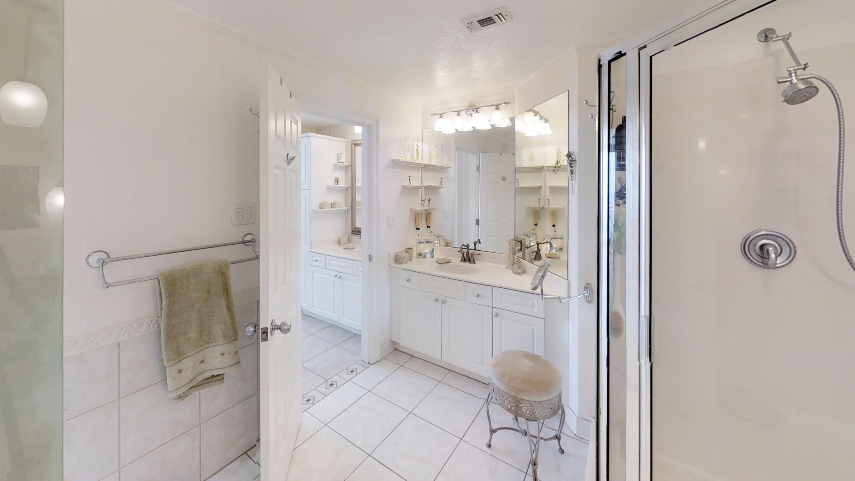 PEARL OF NAVARRE BEACH (THE) - Residential