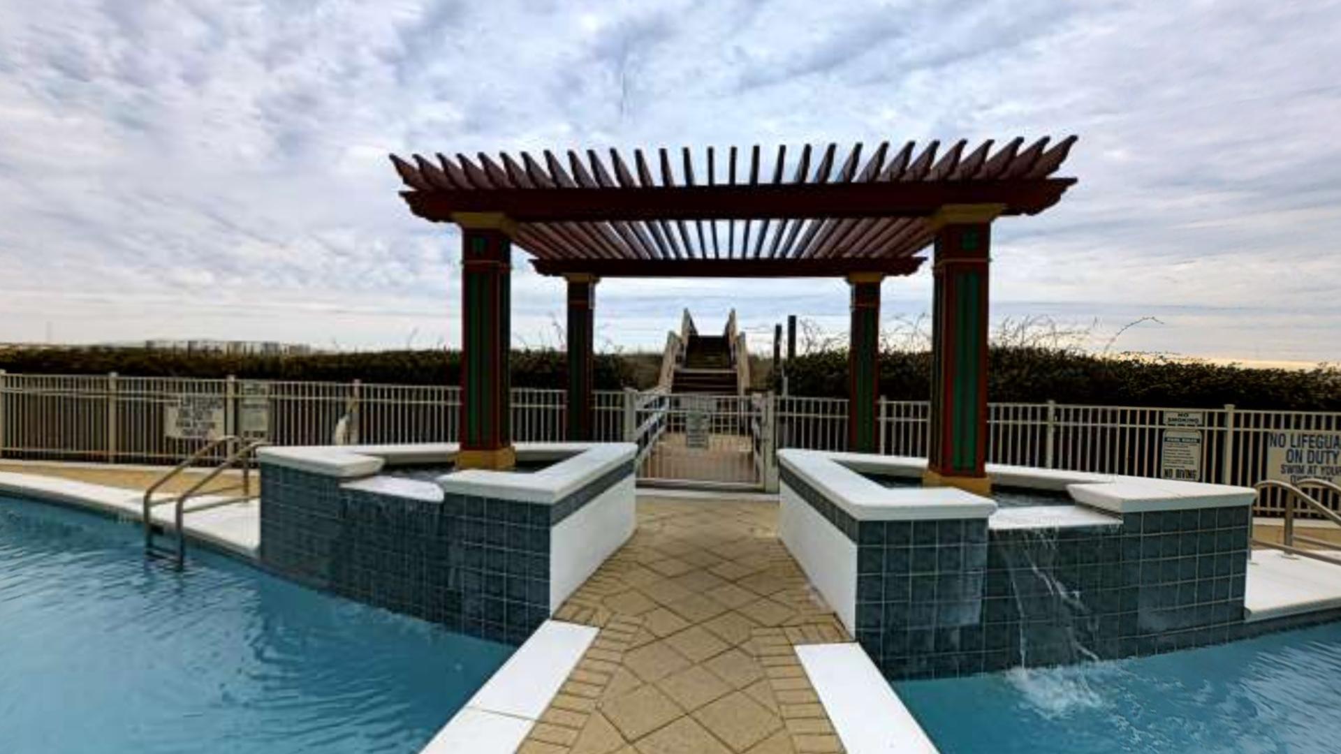 PEARL OF NAVARRE BEACH (THE) - Residential