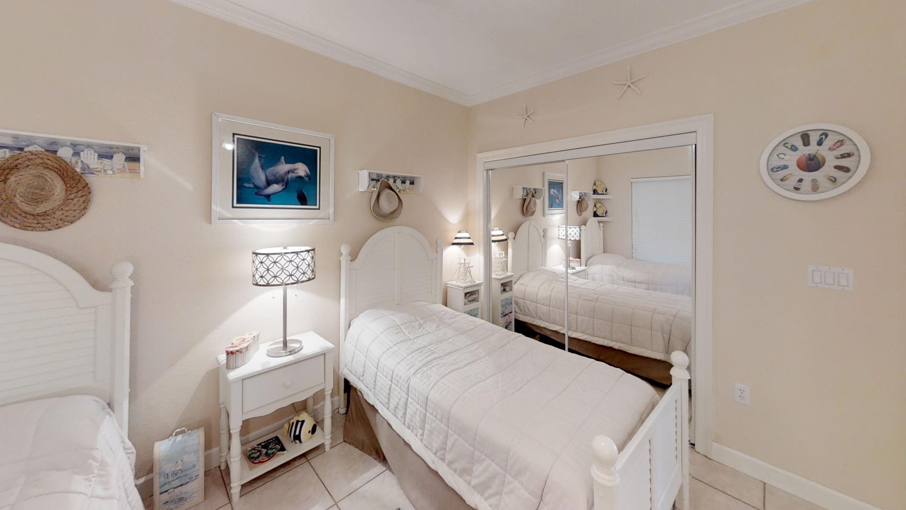 PEARL OF NAVARRE BEACH (THE) - Residential