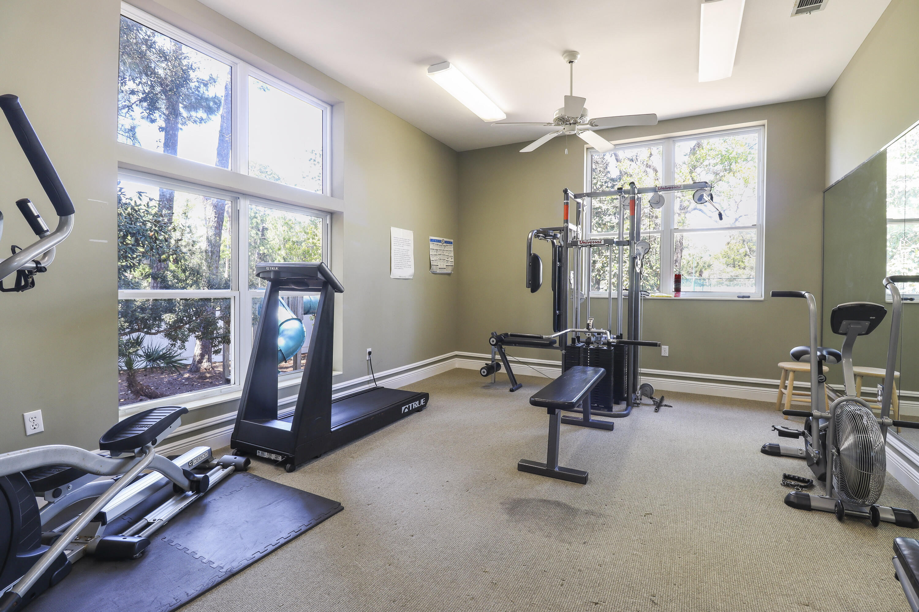 VILLAGE OF WHITE CLIFFS THE - Residential