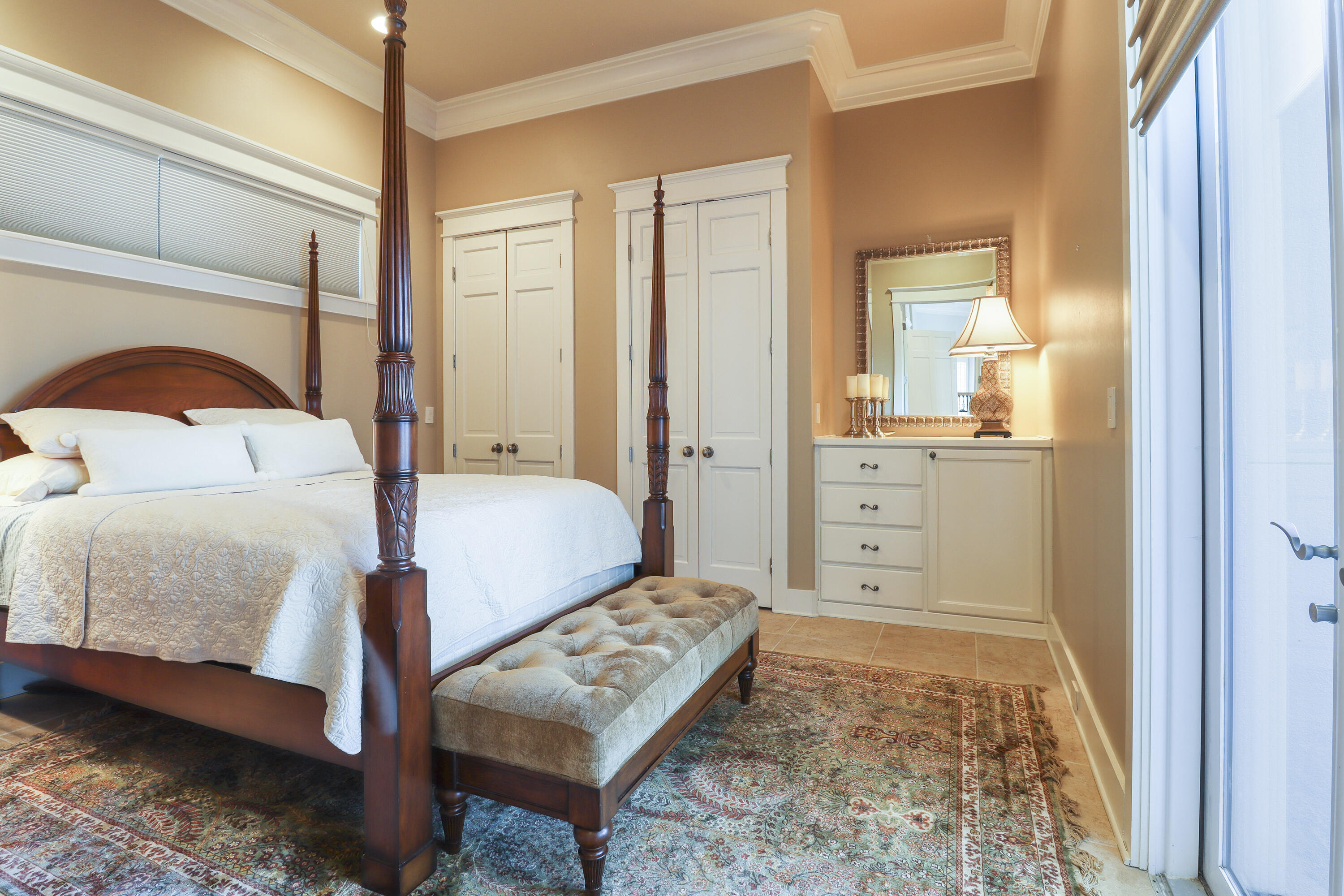 VILLAGE OF WHITE CLIFFS THE - Residential