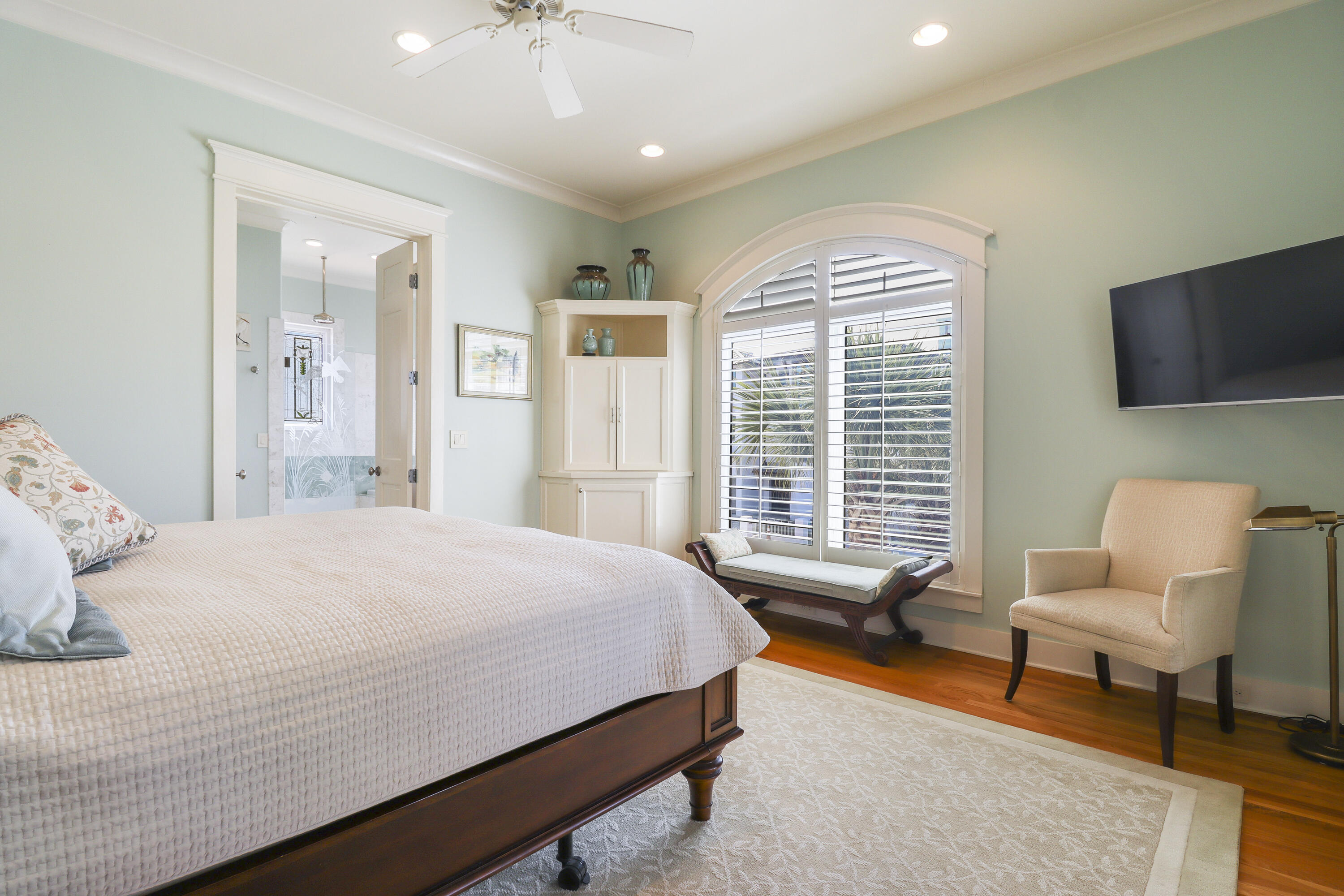 VILLAGE OF WHITE CLIFFS THE - Residential