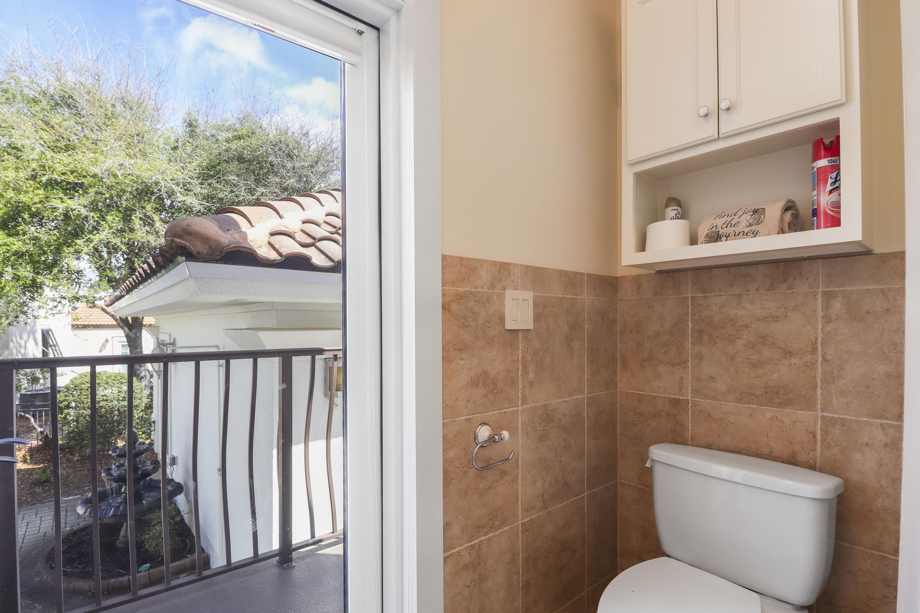 VILLAGE OF WHITE CLIFFS THE - Residential