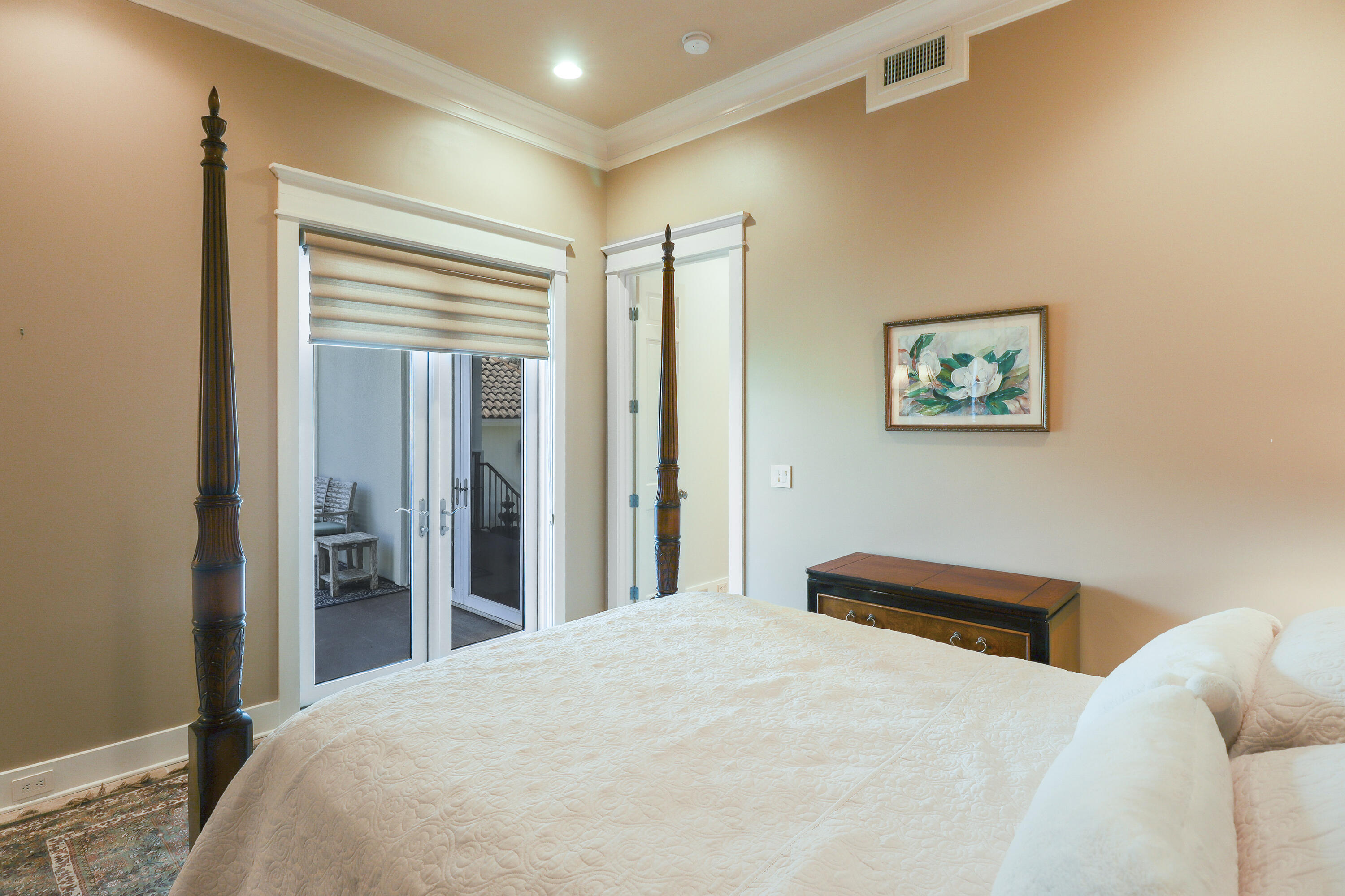 VILLAGE OF WHITE CLIFFS THE - Residential