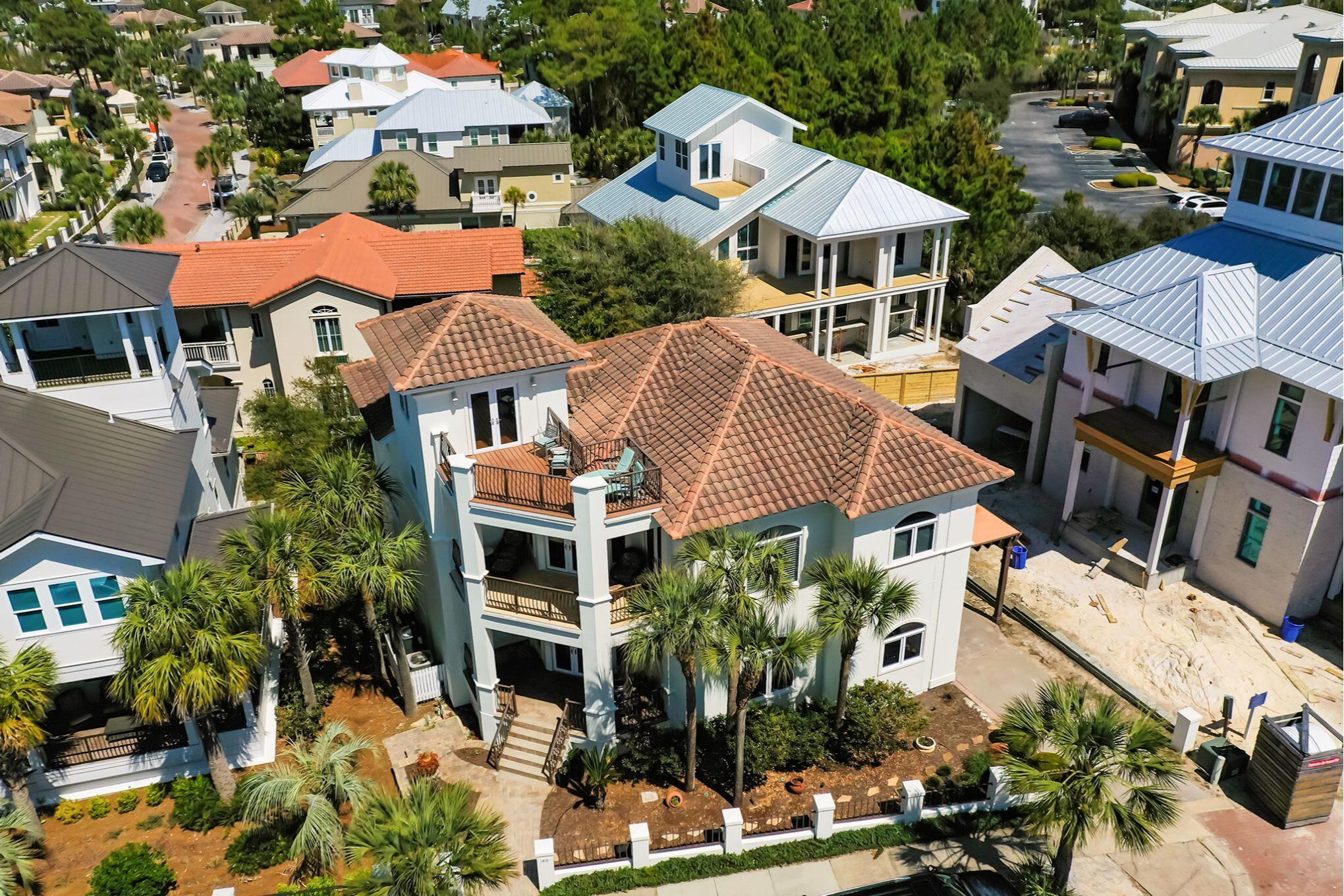 VILLAGE OF WHITE CLIFFS THE - Residential