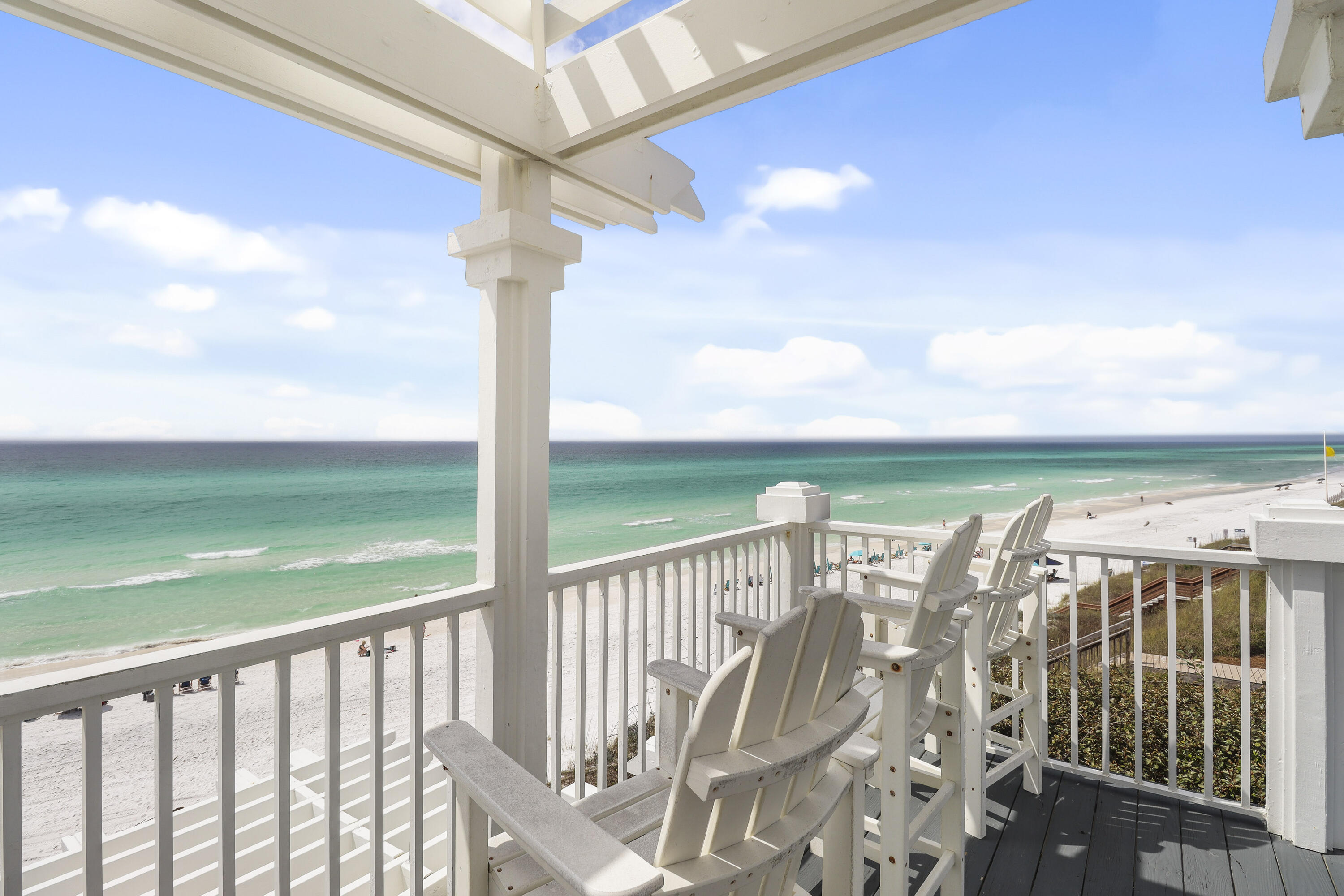 VILLAGE OF WHITE CLIFFS THE - Residential